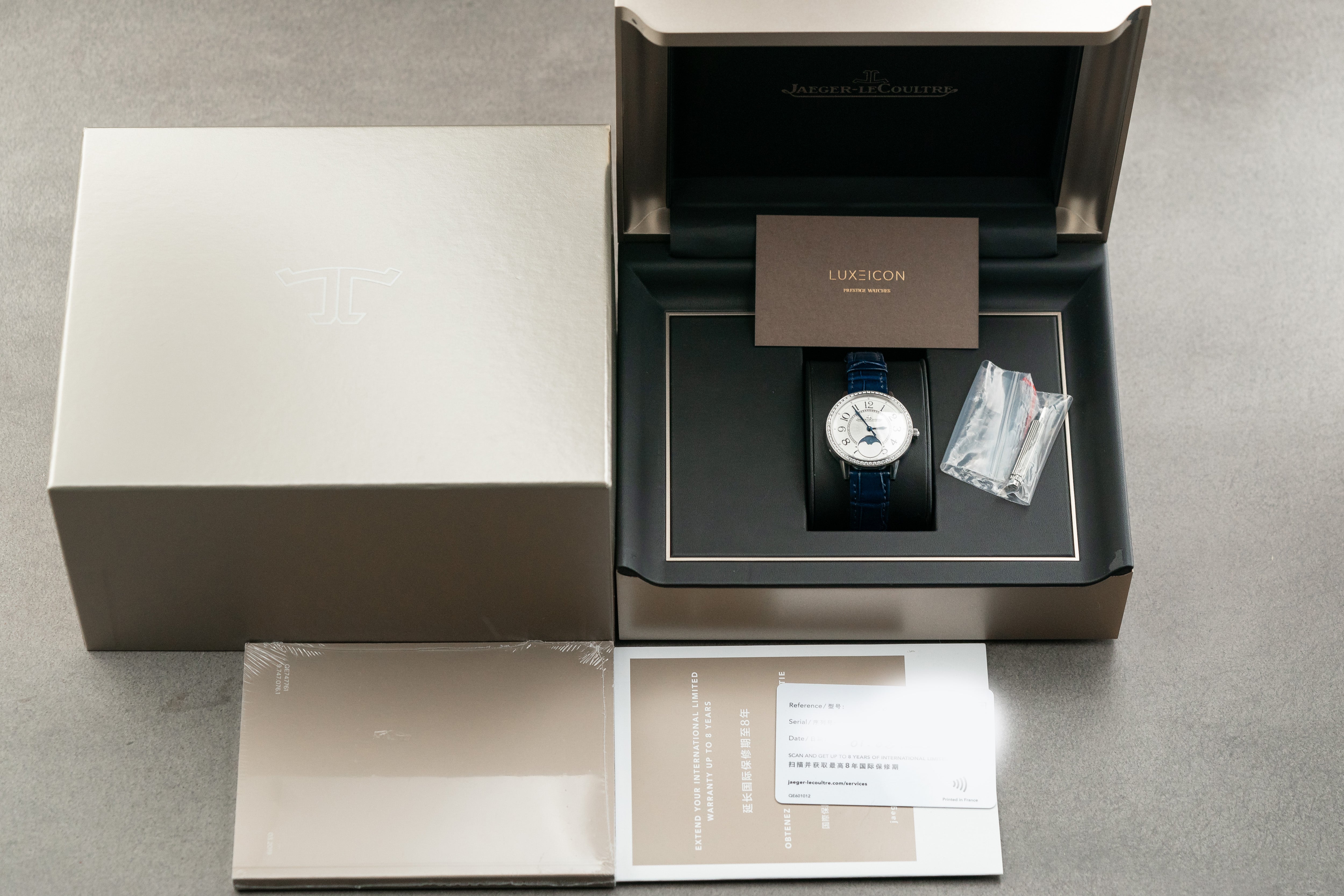 Jaeger-LeCoultre Rendez-Vous 34mm Moon Medium Silver Dial Q3578430