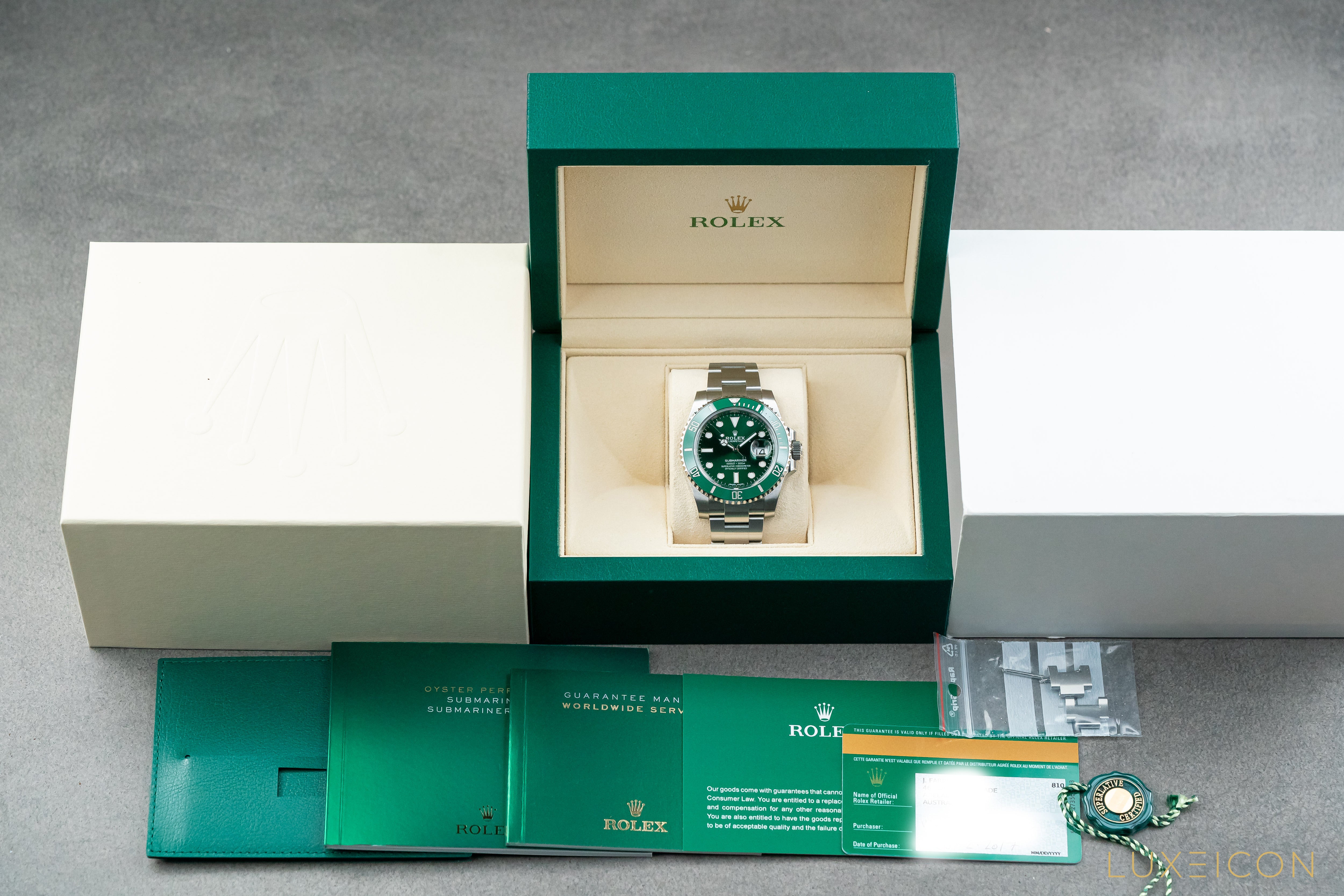 Rolex Submariner Date 116610LV 40mm Hulk Green Dial Oyster Bracelet 2018 Fullset