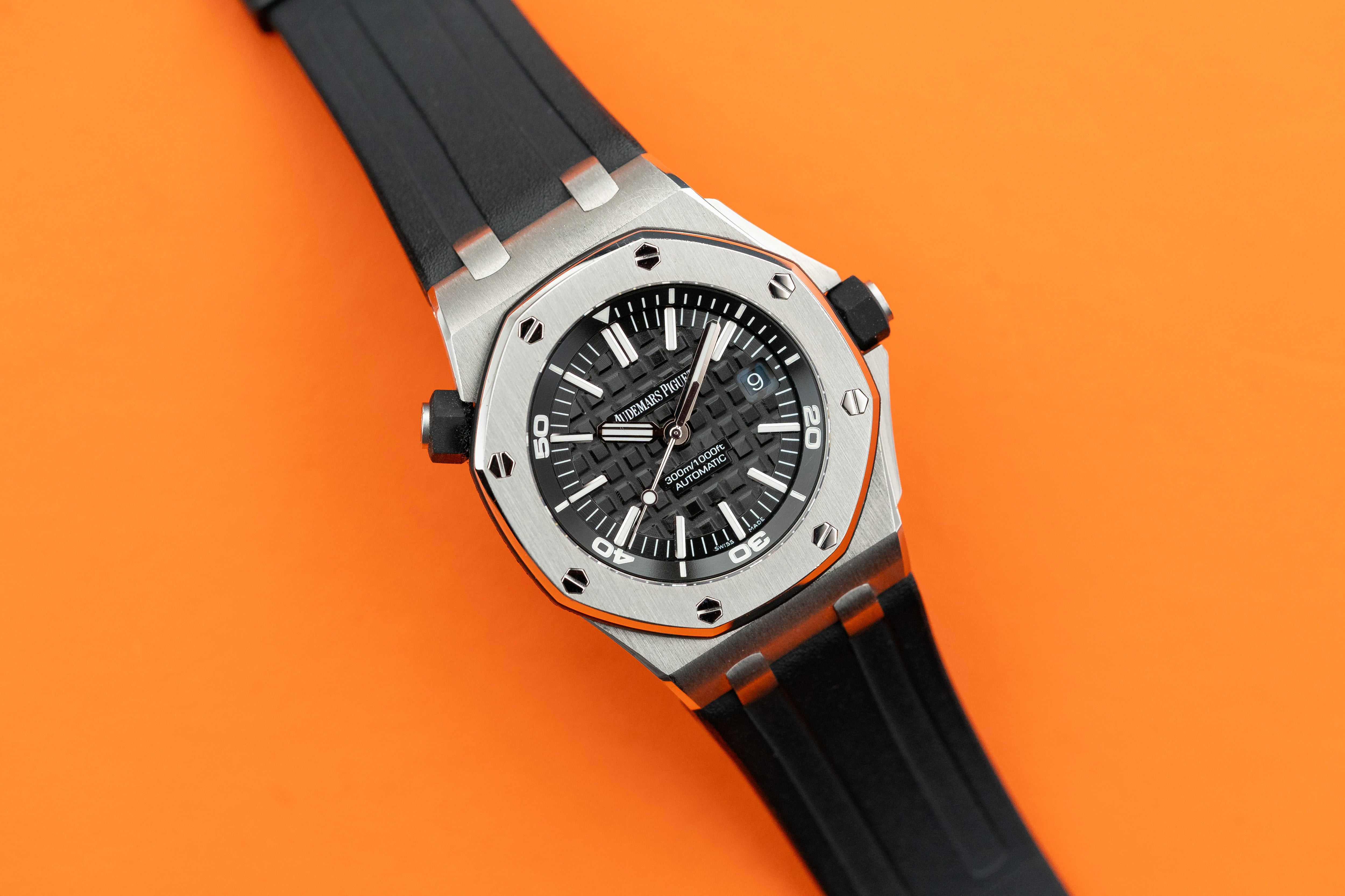 Audemars Piguet Royal Oak Offshore Diver 15703ST G Serial