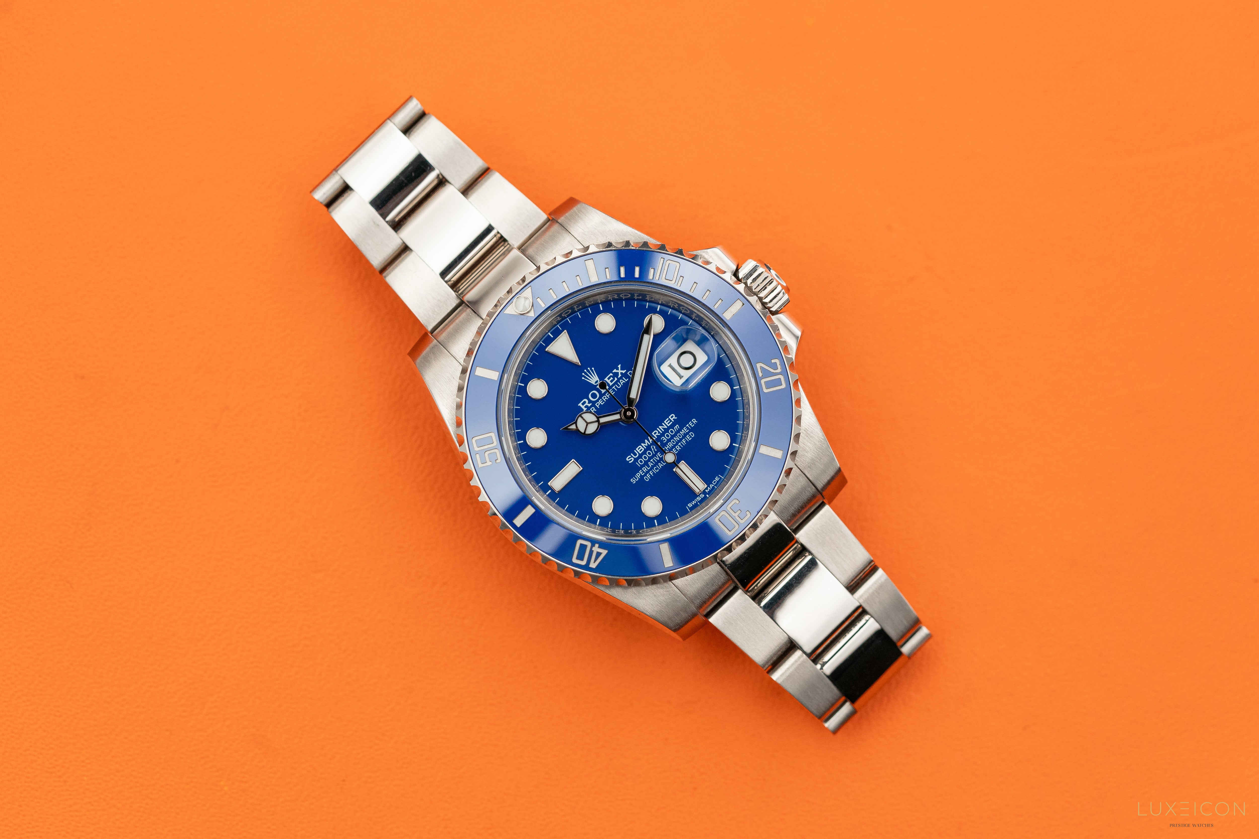 Rolex Submariner Date Smurf 116619LB Submariner 18K White Gold Blue Dial