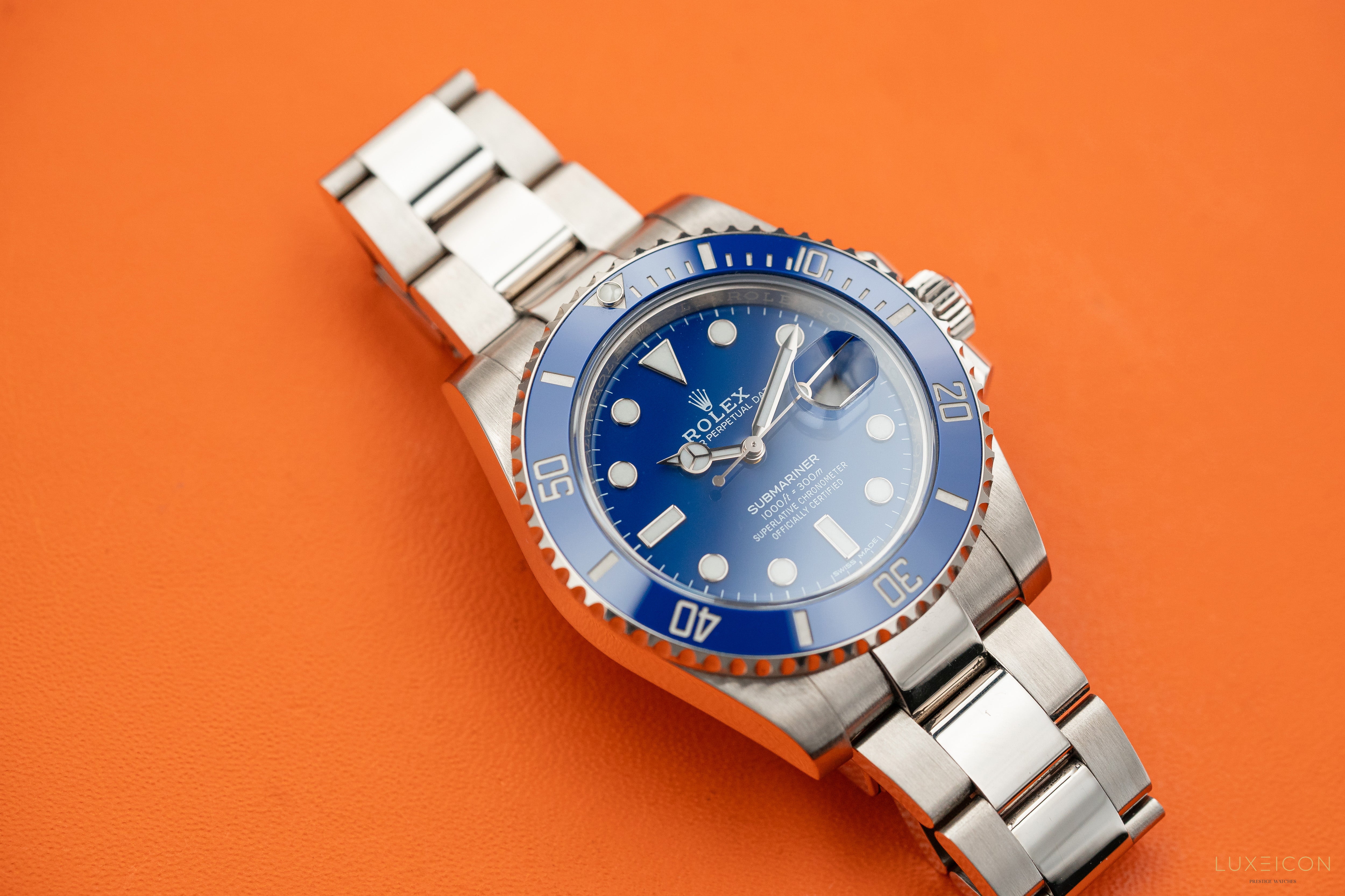 Rolex Submariner Date Smurf 116619LB Submariner 18K White Gold Blue Dial