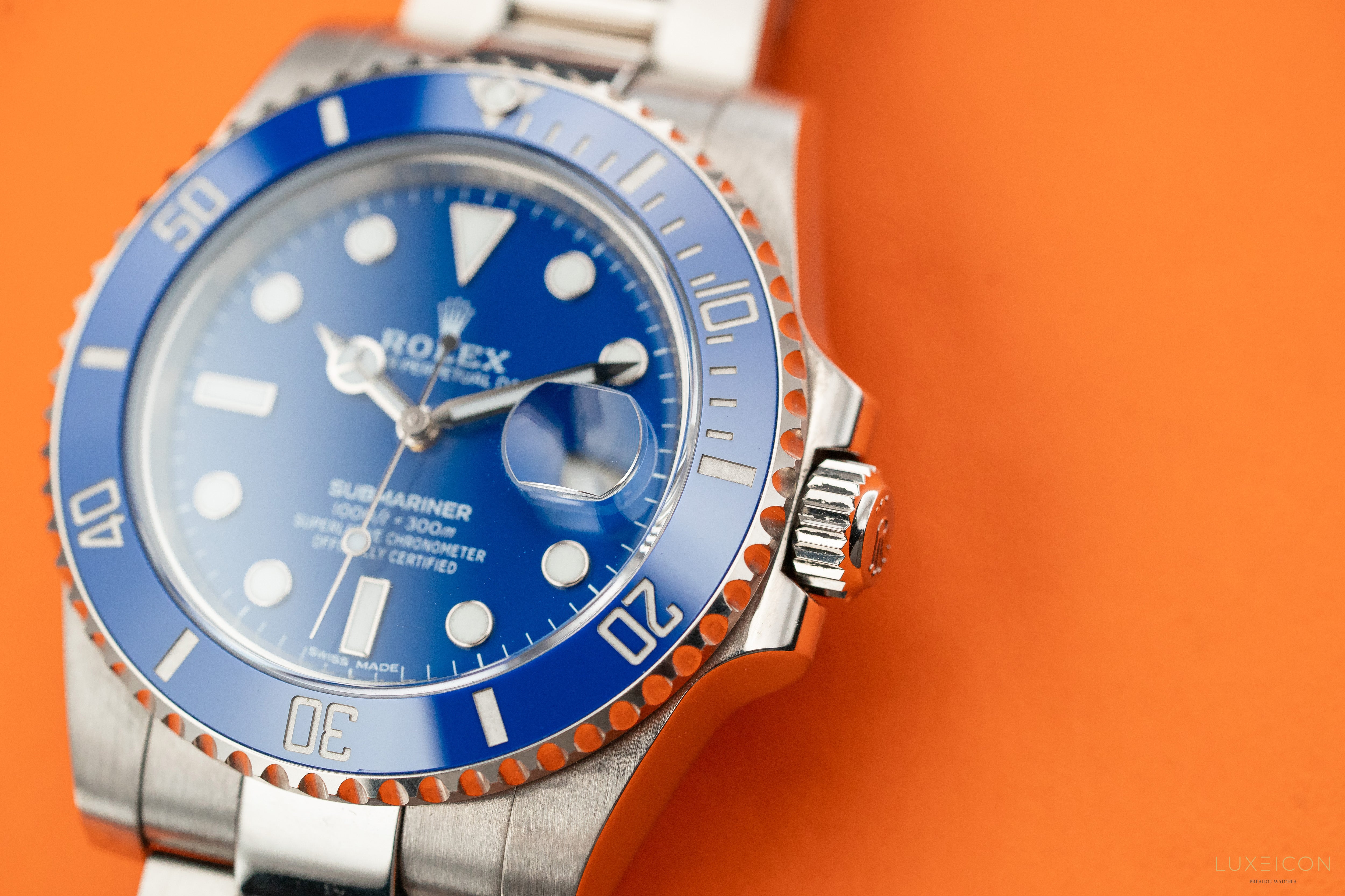 Rolex Submariner Date Smurf 116619LB Submariner 18K White Gold Blue Dial