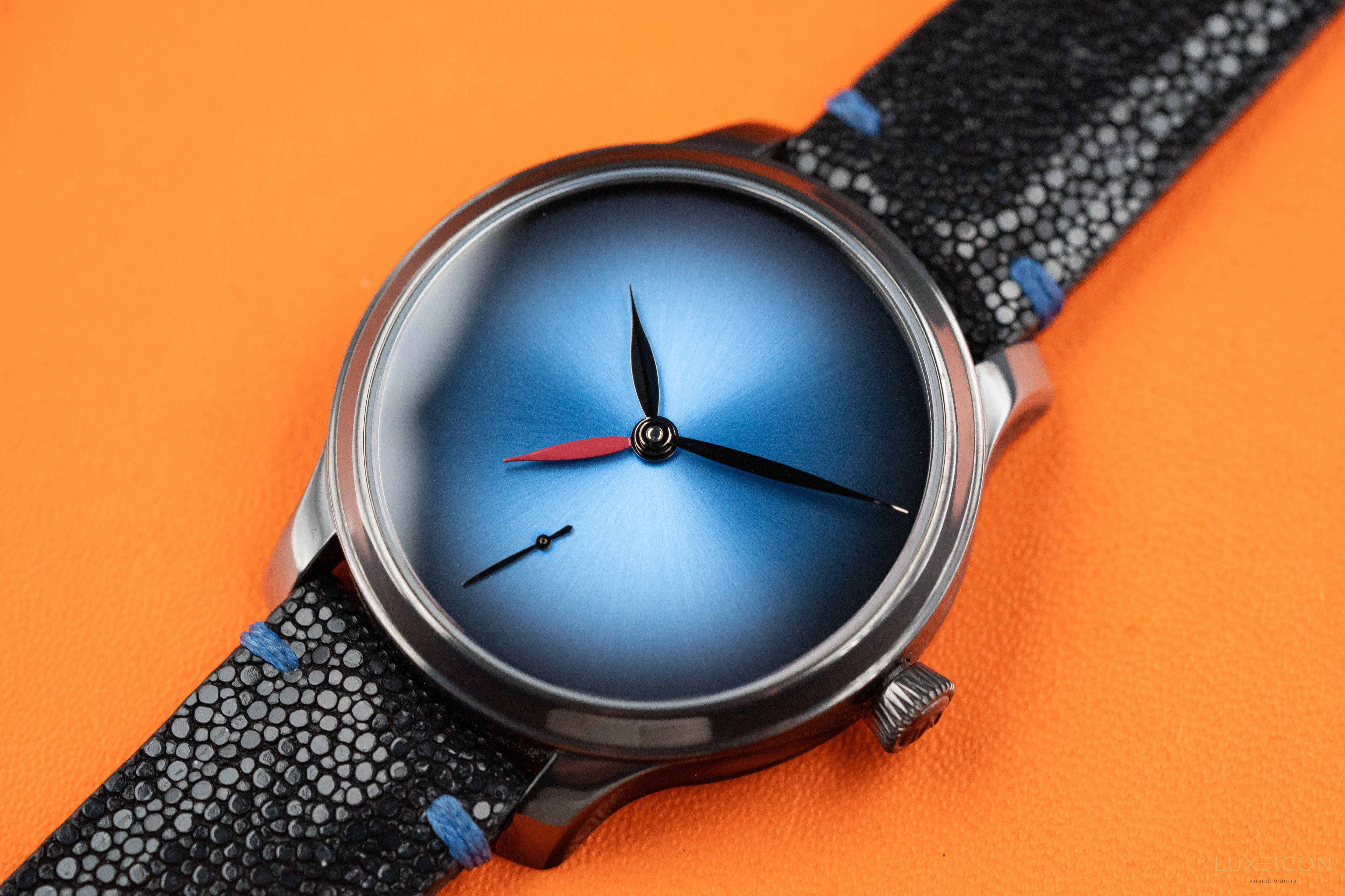 H. MOSER & CIE Endeavour Dual Time Concept Titanium Limited Edition