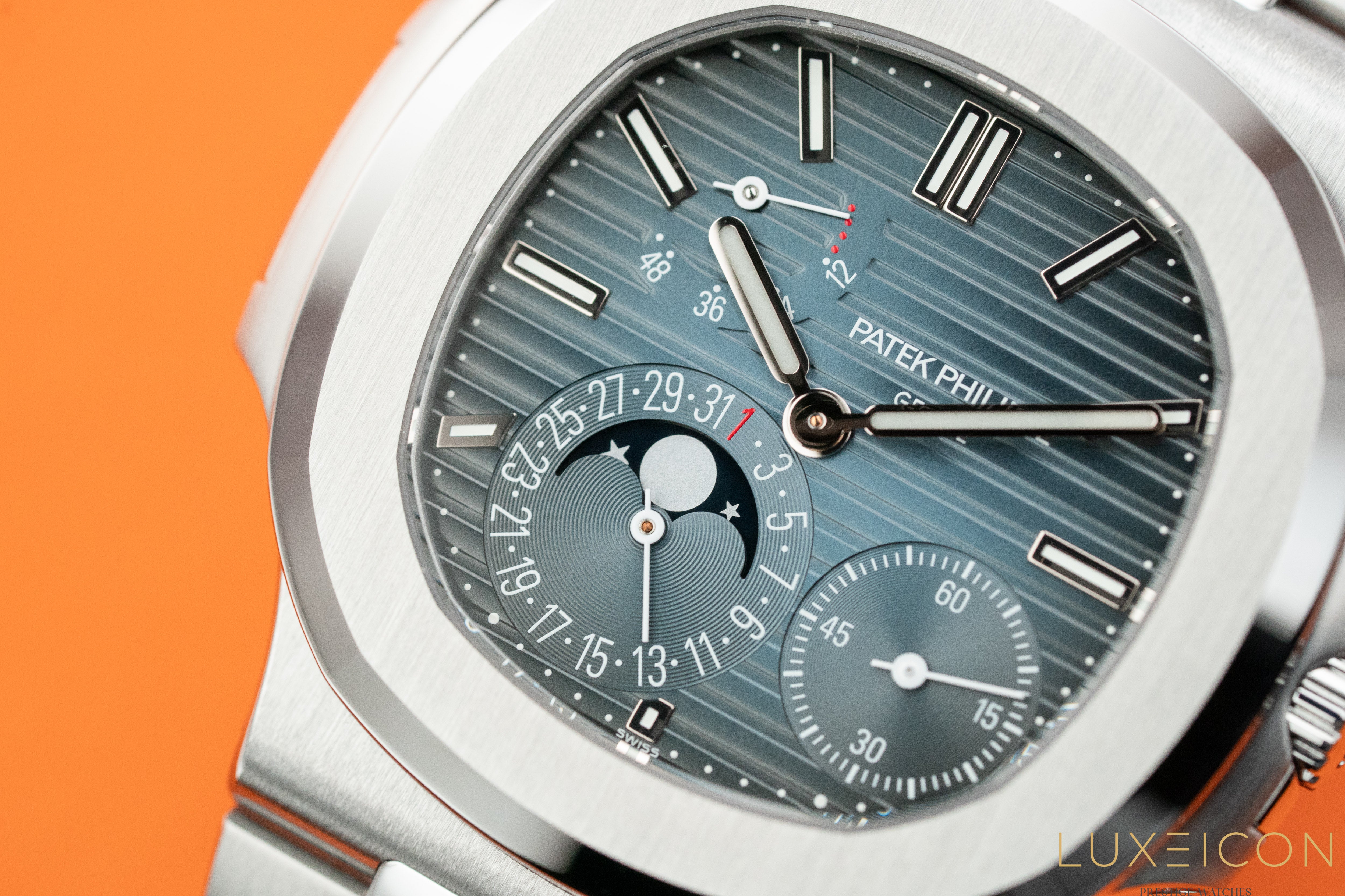 Patek Philippe Nautilus 5712/1A Moon Phase Stainless Steel Blue Dial 2021