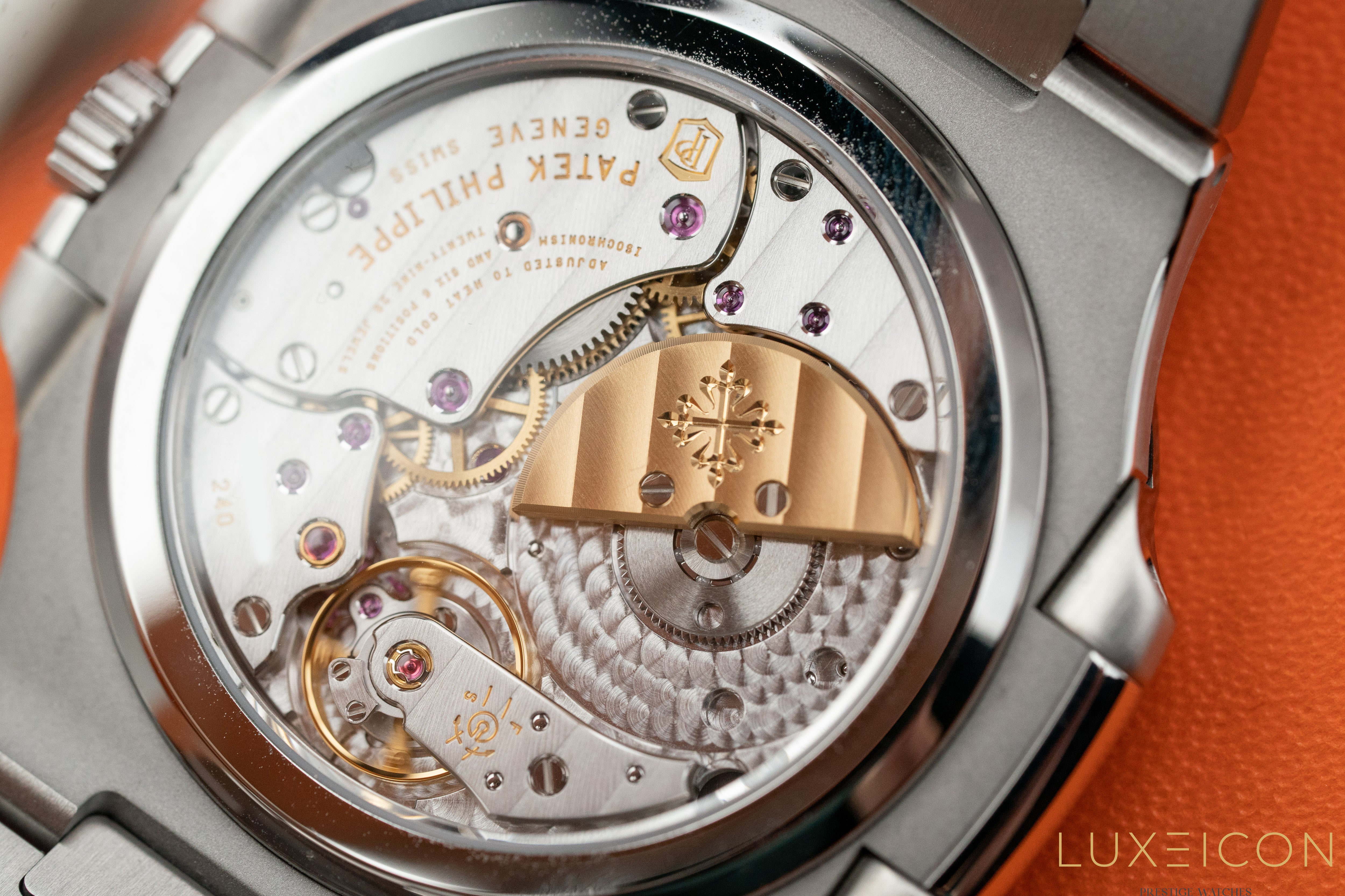 Patek Philippe Nautilus 5712/1A Moon Phase Stainless Steel Blue Dial 2021