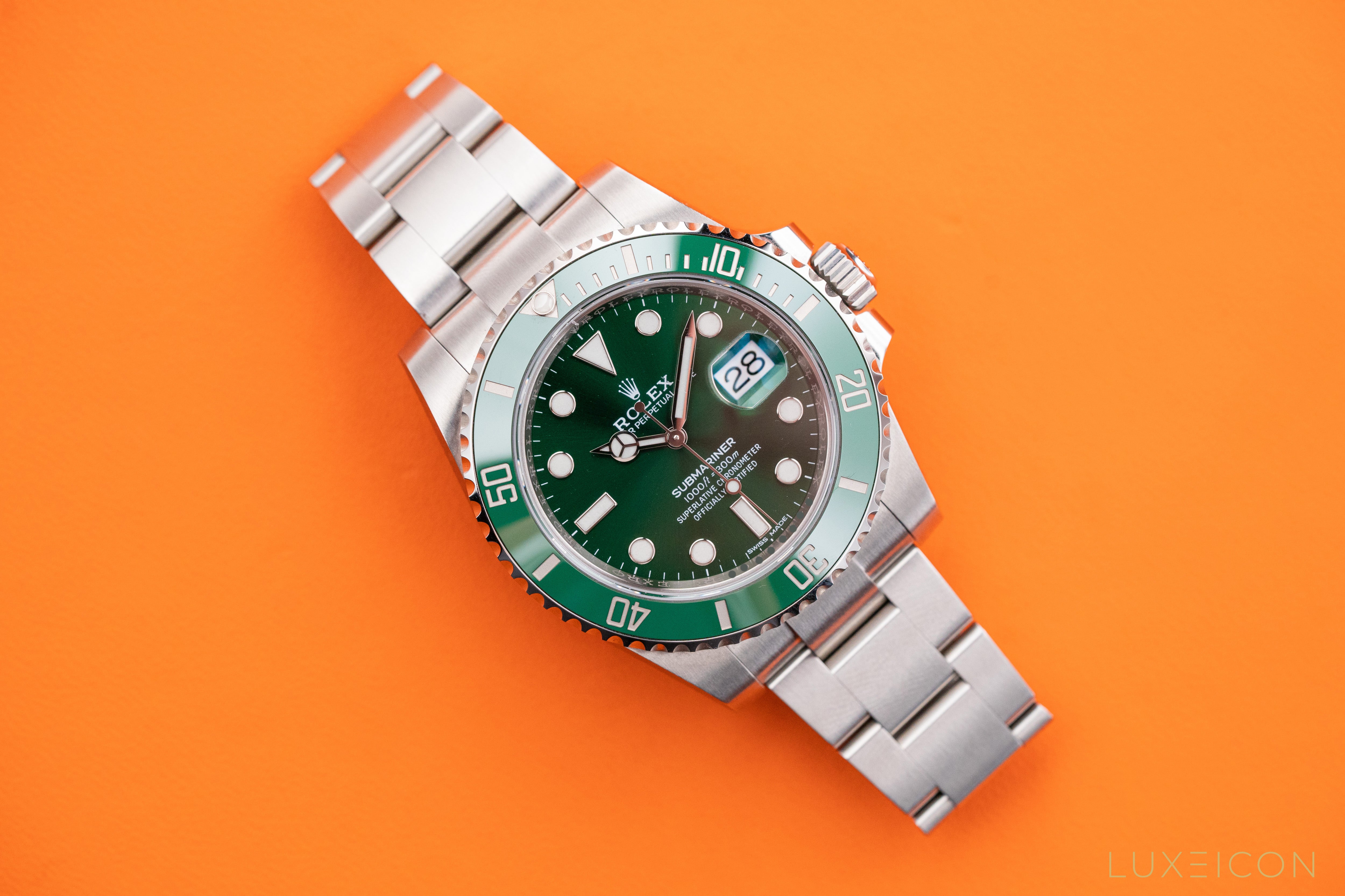 Rolex Submariner Date HULK Stainless Steel Green Ceramic 40mm Watch 116610 LV