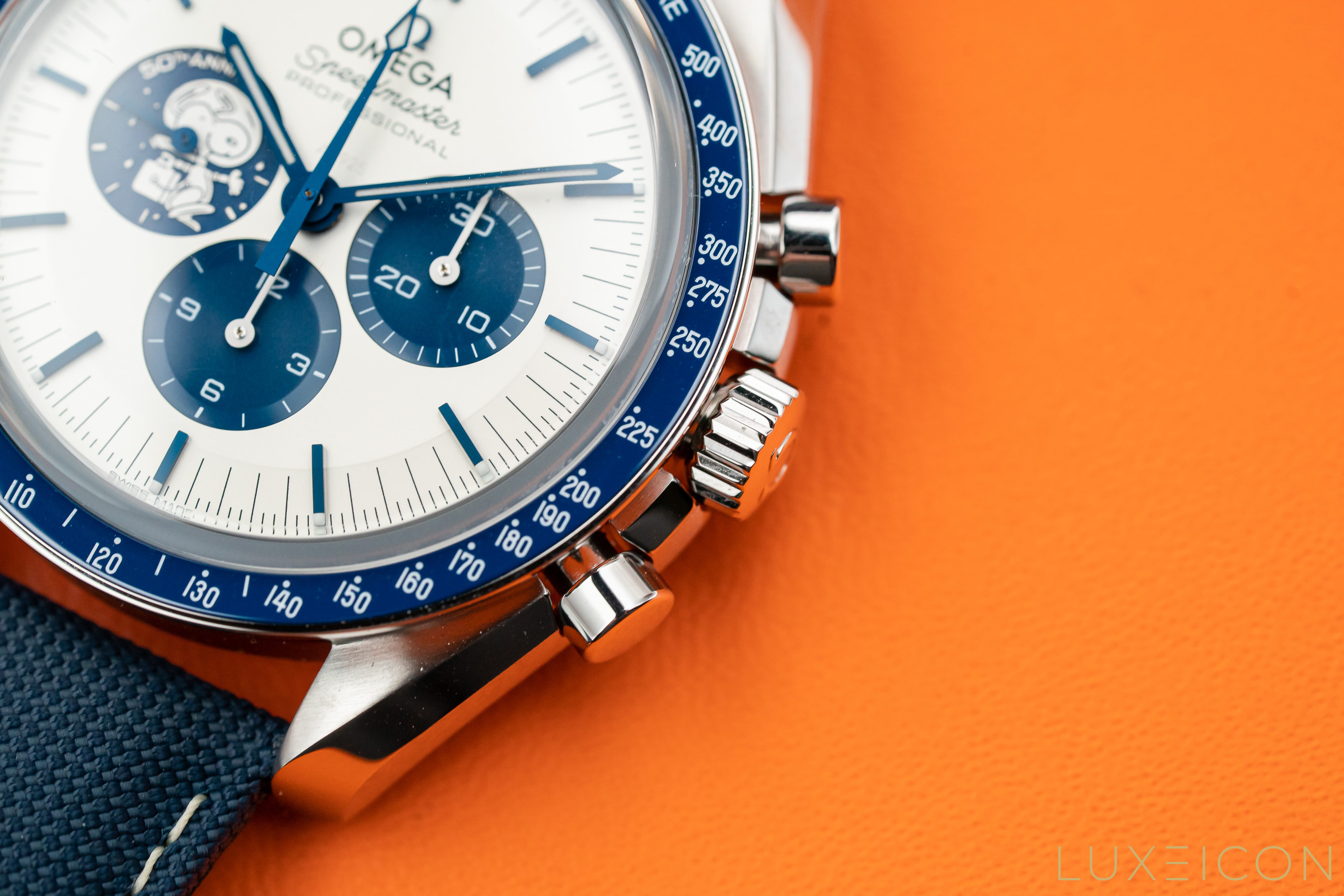 Omega Professional Moonwatch Apollo 13 50th Anniversary Snoopy 2023