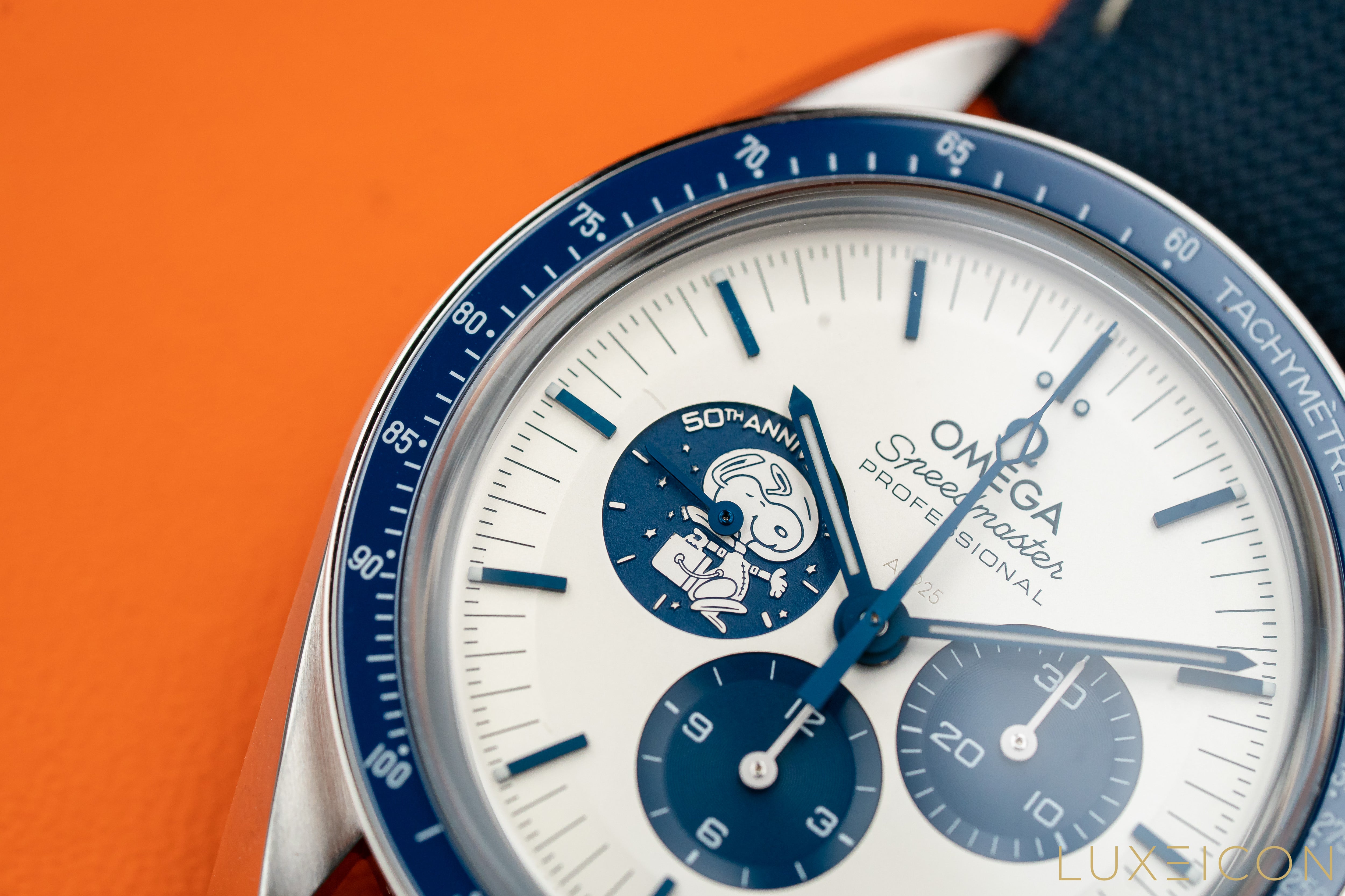 Omega Professional Moonwatch Apollo 13 50th Anniversary Snoopy 2023
