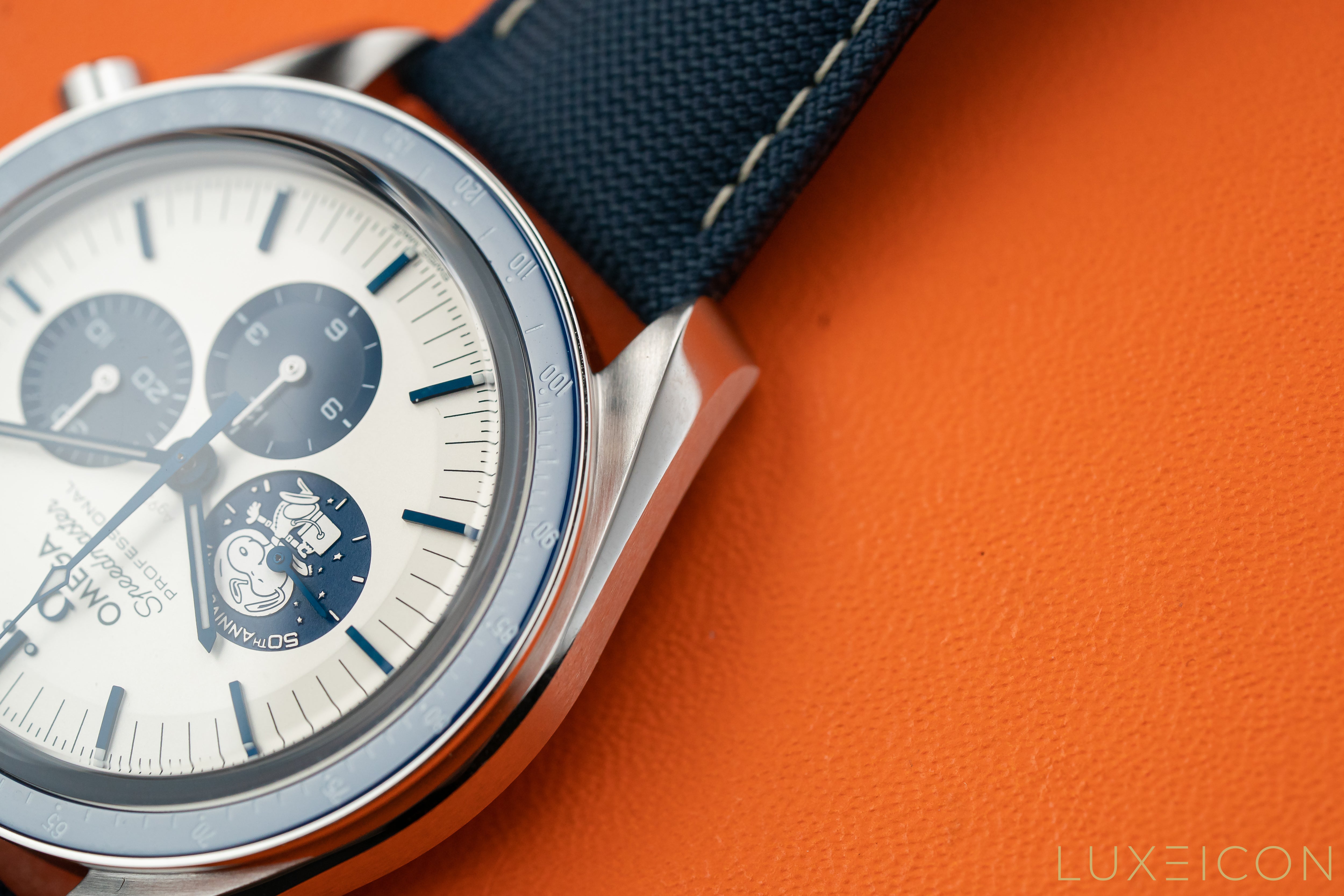 Omega Professional Moonwatch Apollo 13 50th Anniversary Snoopy 2023