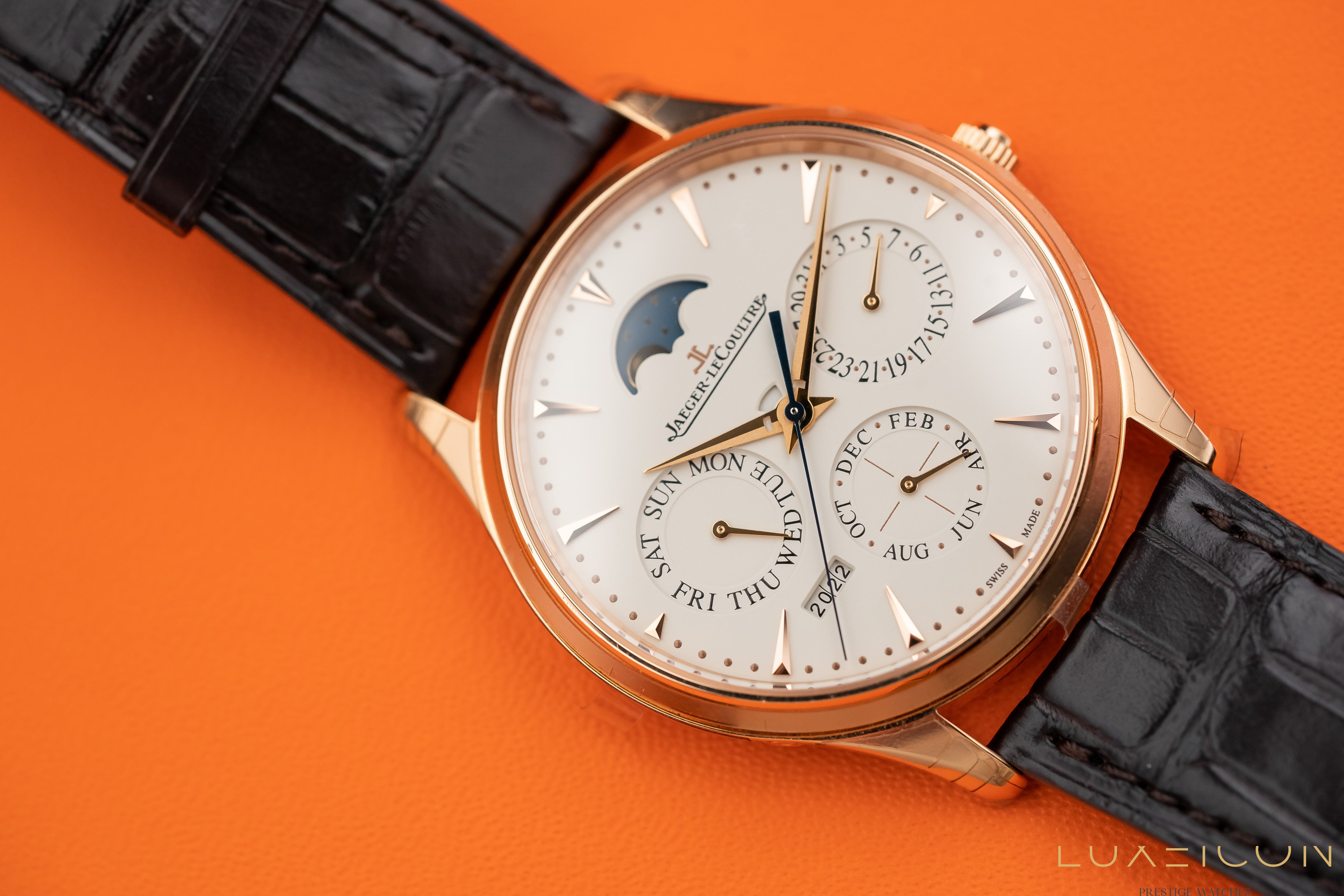 Jaeger-LeCoultre Master Ultra Thin Perpetual 39mm Rose Gold Automatic Q1302520