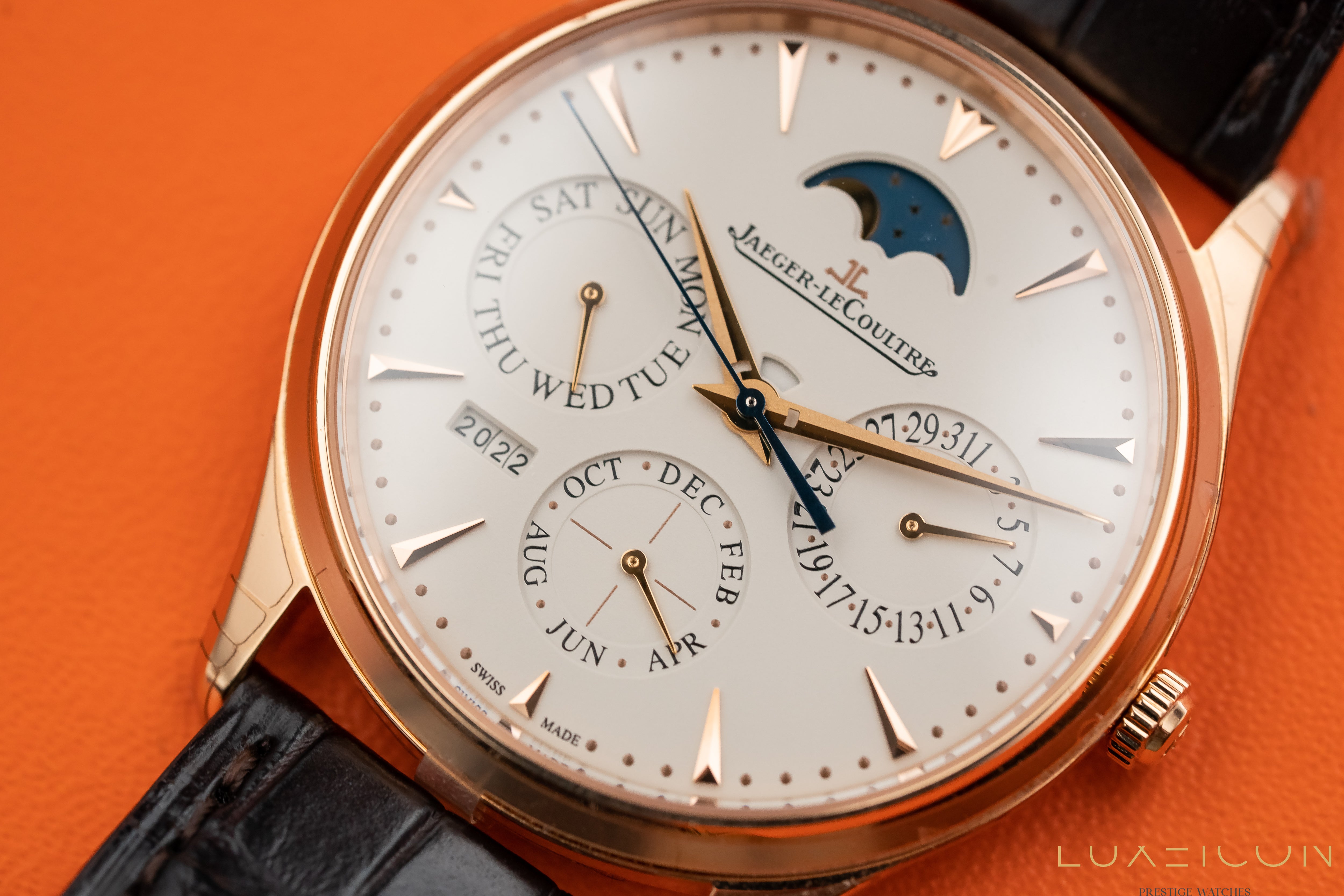 Jaeger-LeCoultre Master Ultra Thin Perpetual 39mm Rose Gold Automatic Q1302520