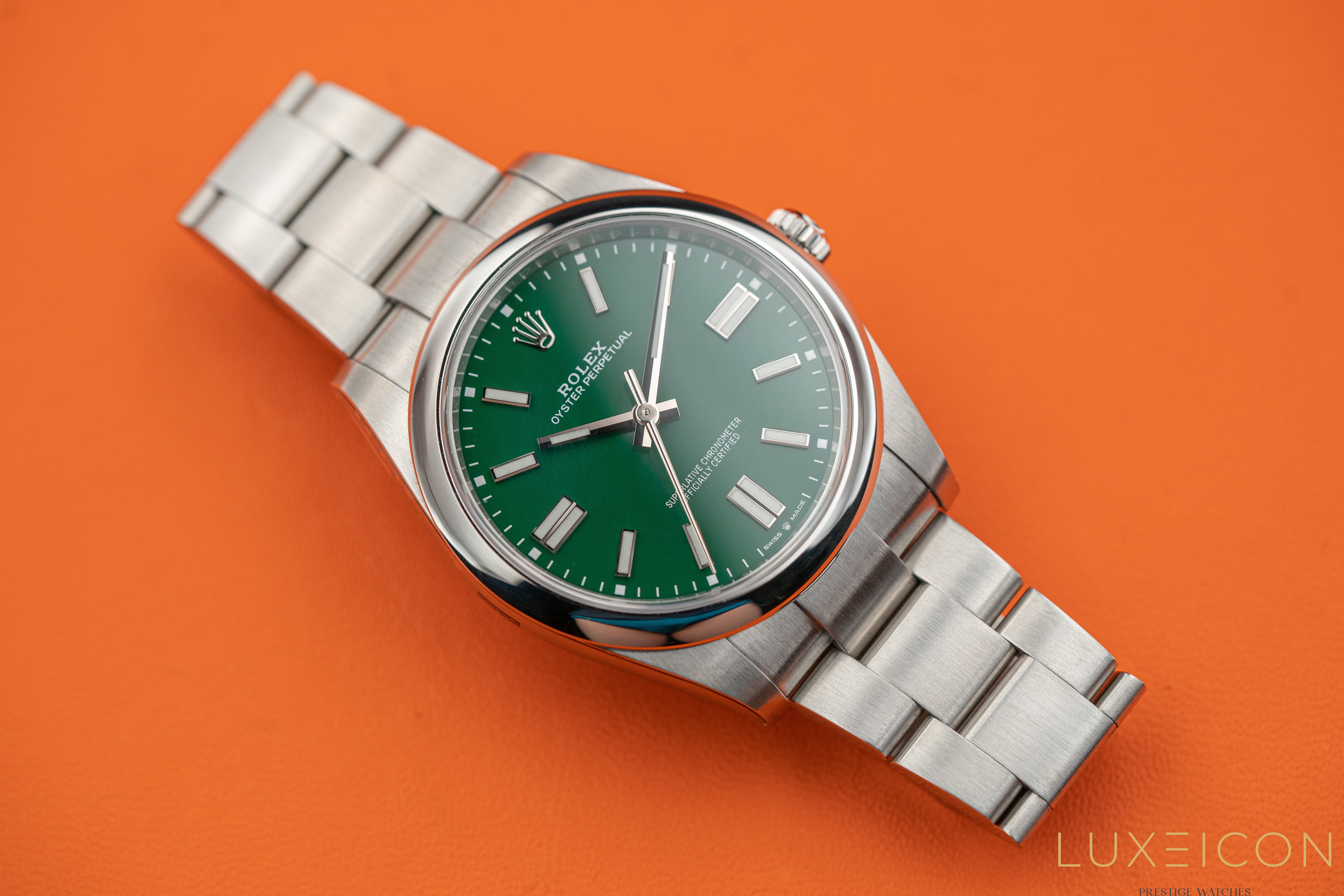 Rolex Oyster Perpetual 124300 41mm Green Index Dial Smooth Bezel