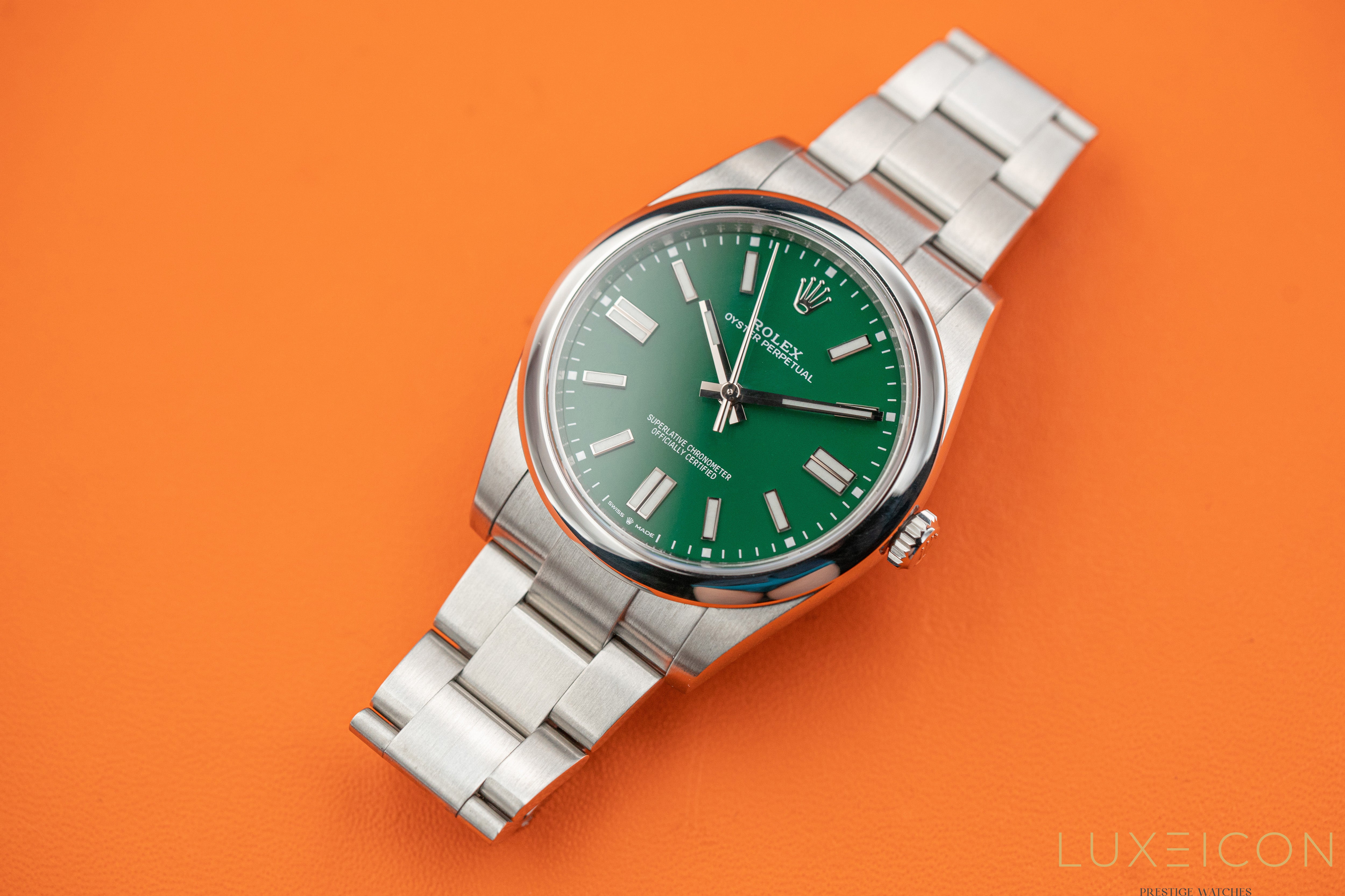 Rolex Oyster Perpetual 124300 41mm Green Index Dial Smooth Bezel