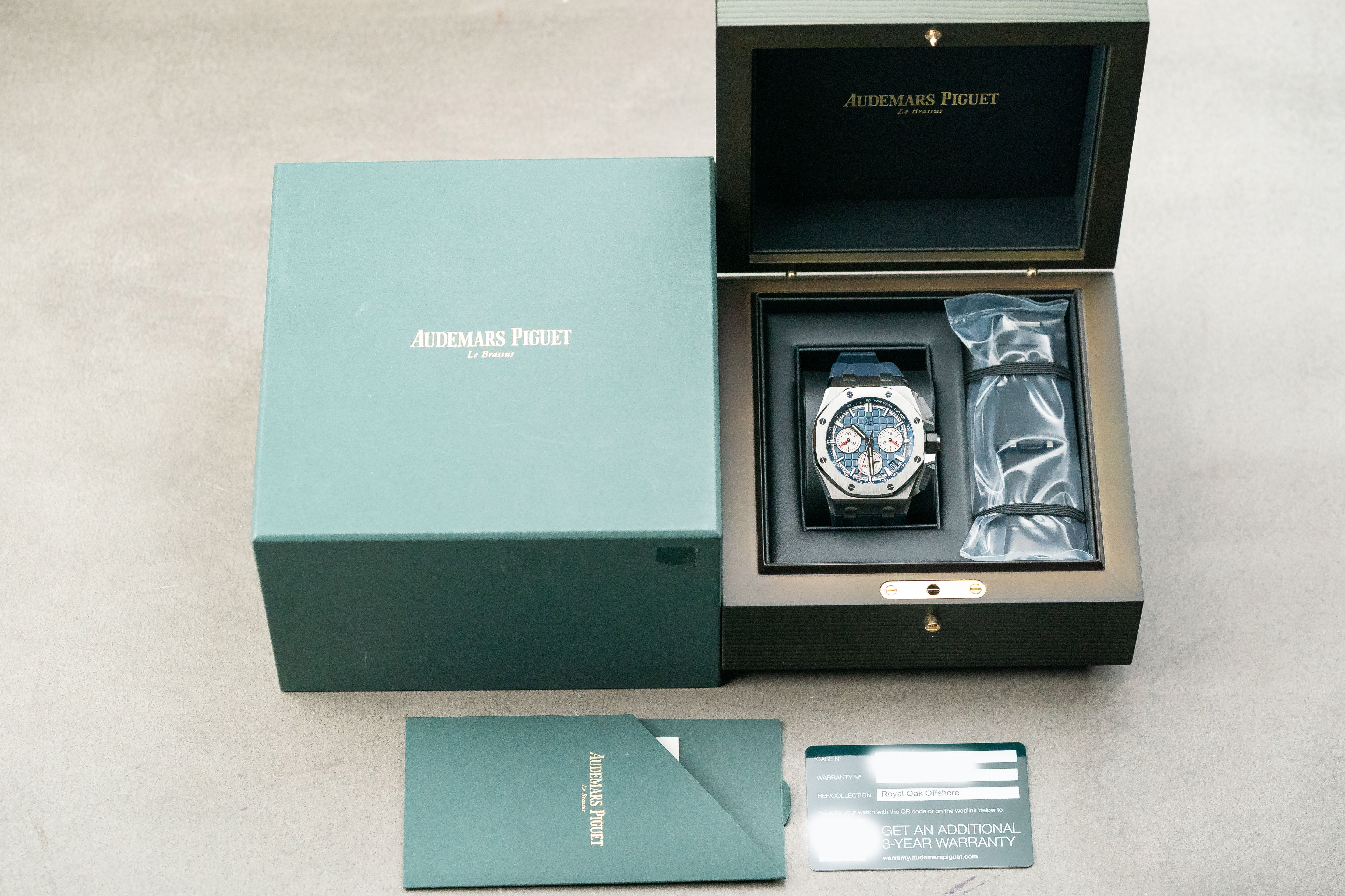 Audemars Piguet Royal Oak Offshore Chronograph Titanium Blue Dial 26420TI 2023