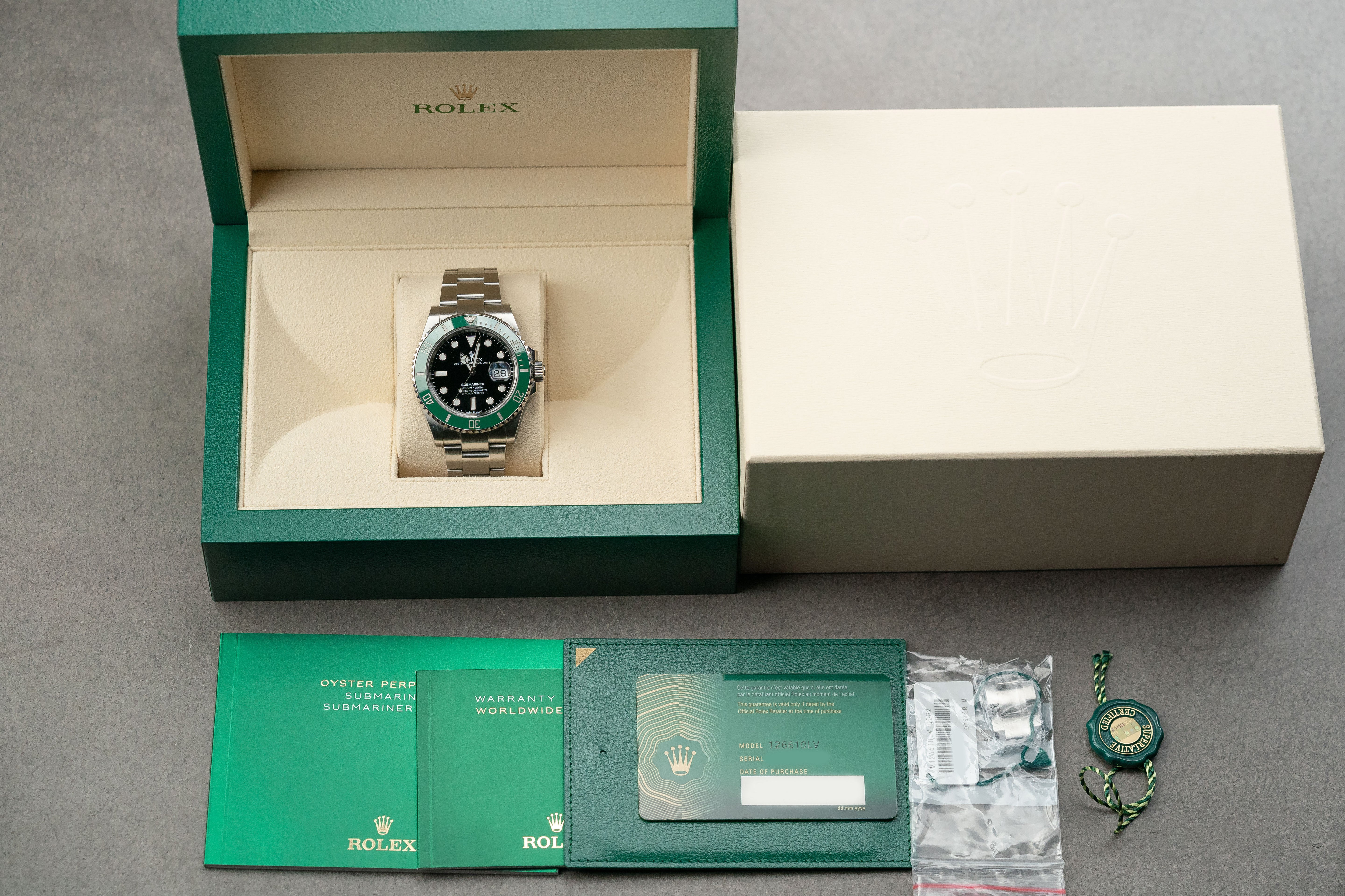 Rolex Submariner Date 41mm Kermit/Starbucks 126610LV 2022