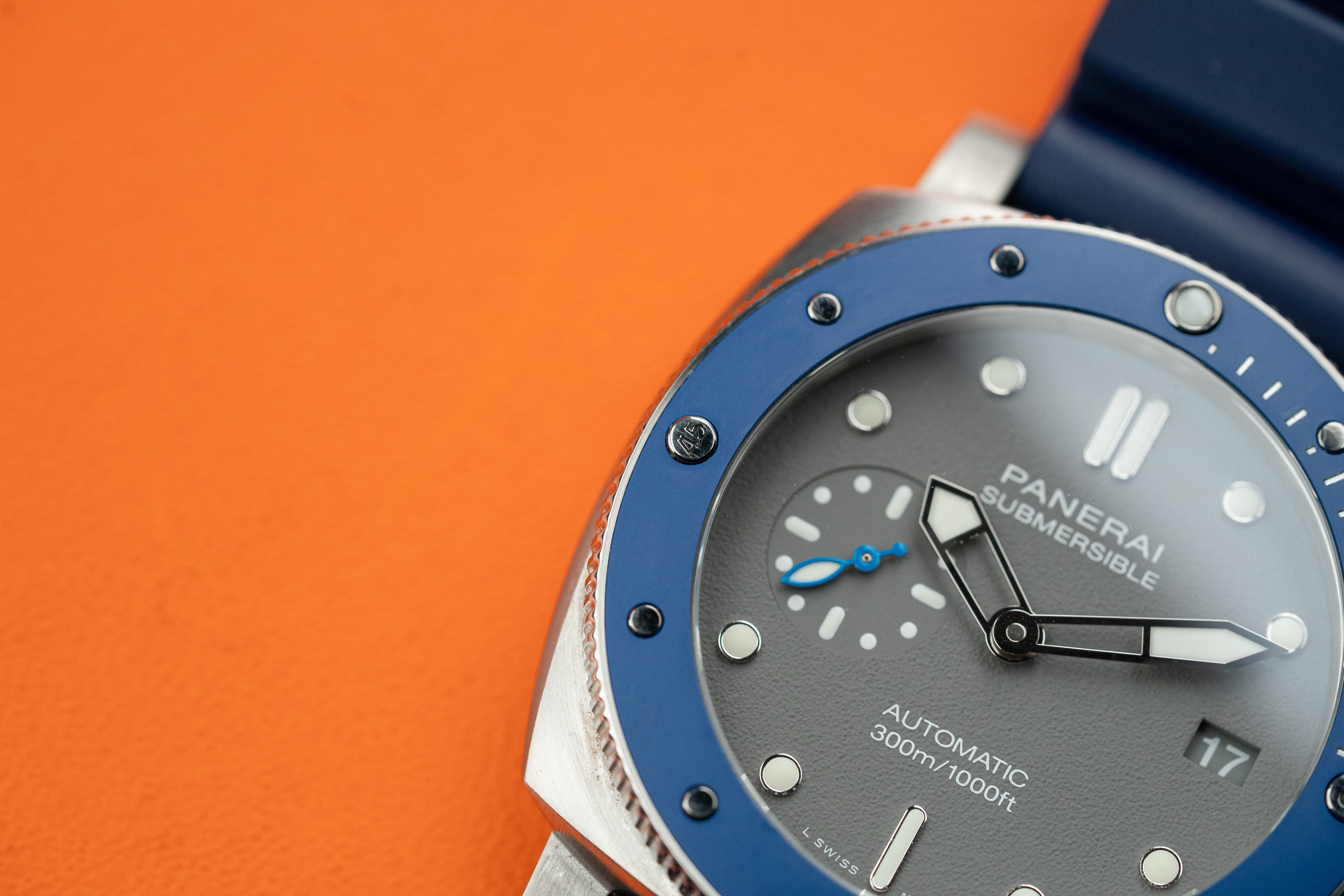 Panerai Luminor Submersible GREY DIAL 42MM 3 Days PAM00959