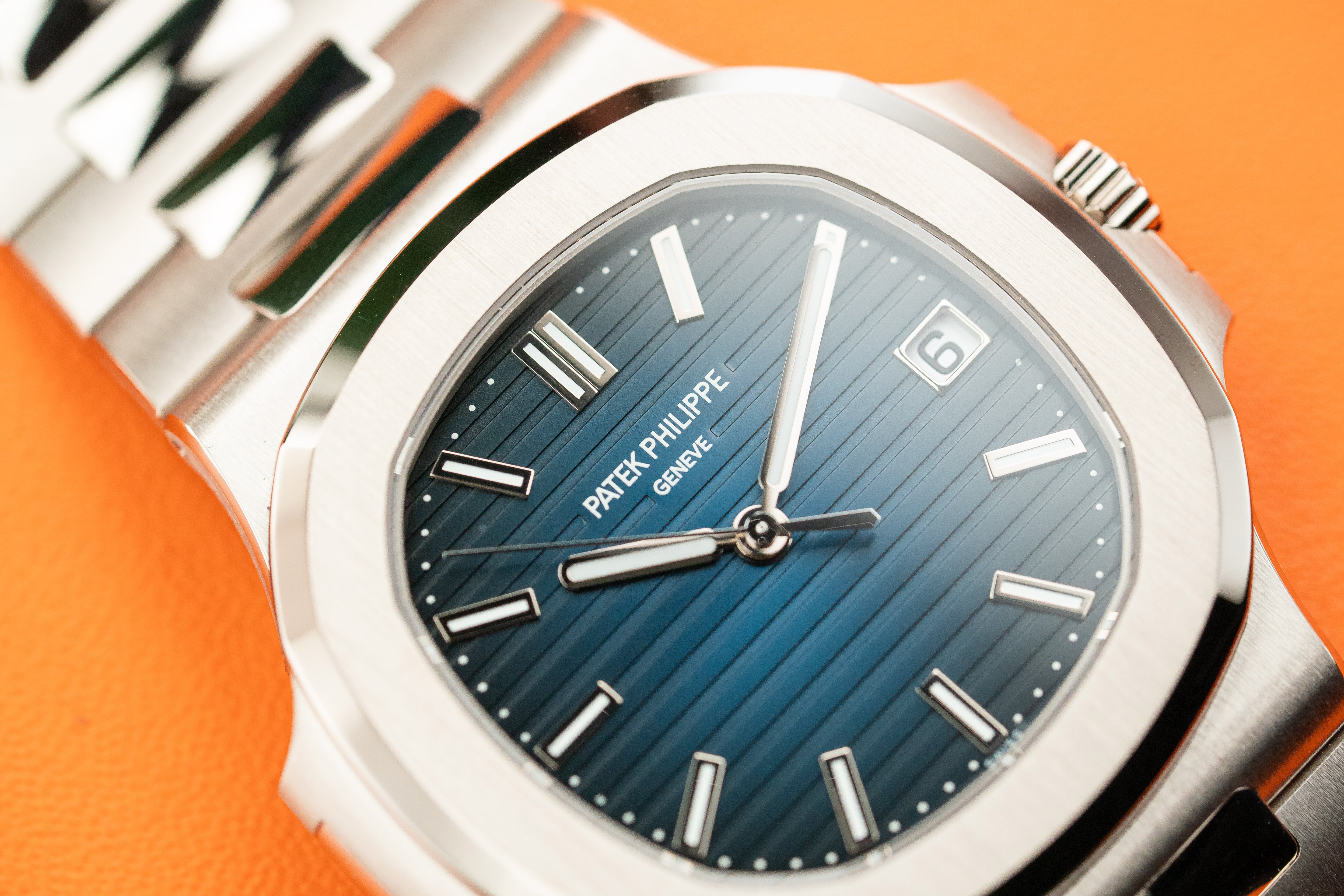Patek Philippe Nautilus 5811/1G-001 Blue Dial White Gold 41mm 2026