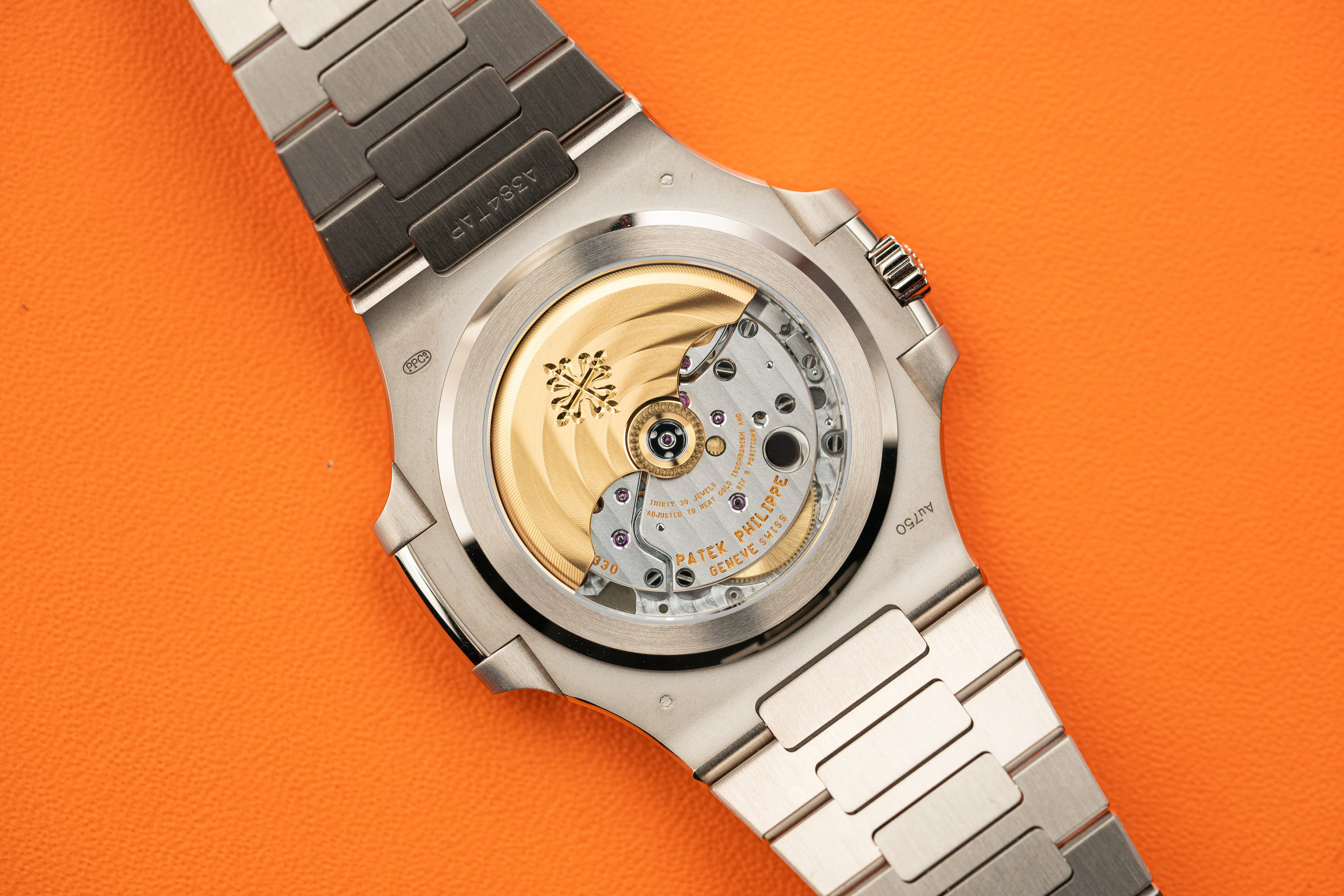 Patek Philippe Nautilus 5811/1G-001 Blue Dial White Gold 41mm 2026