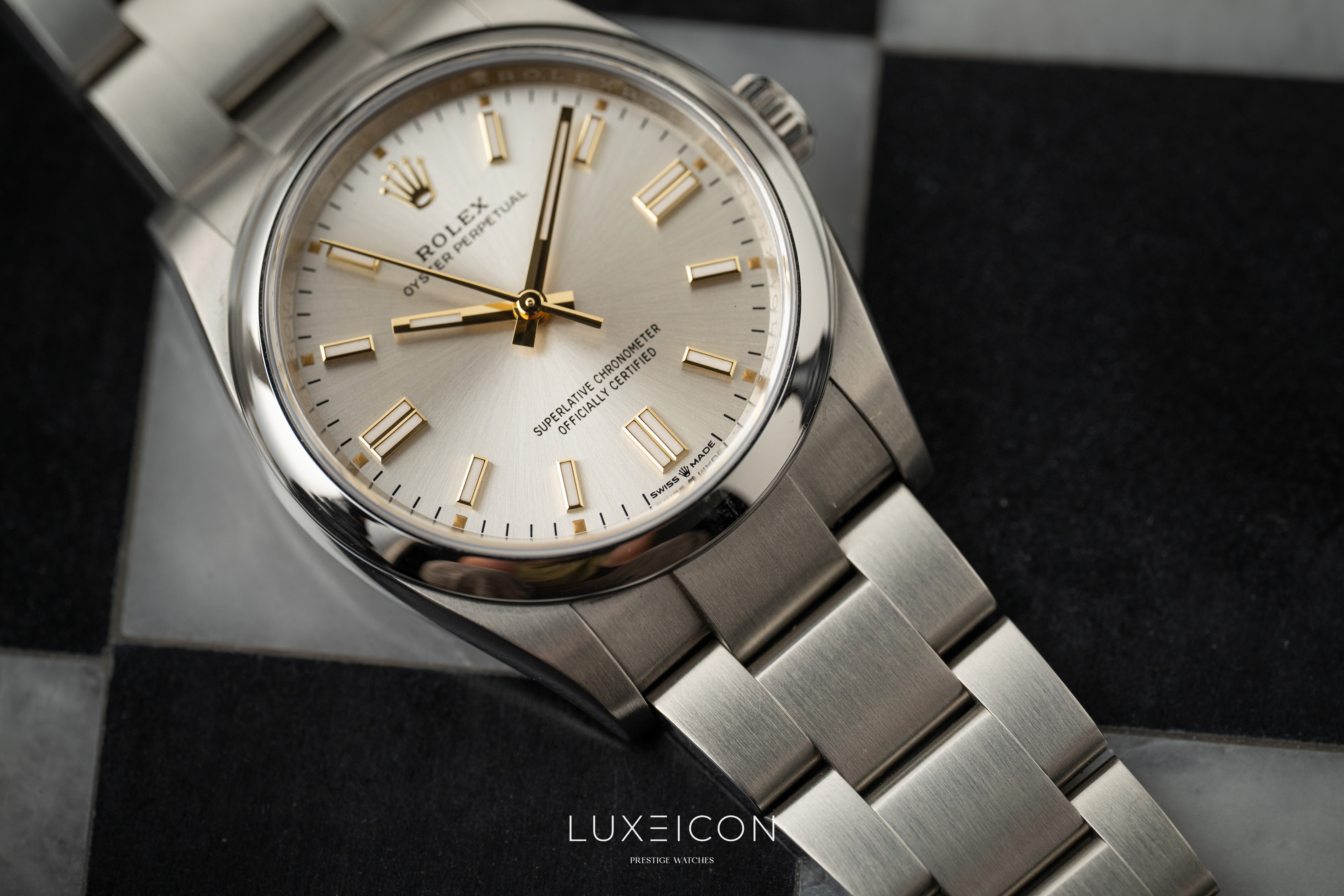 Rolex Oyster Perpetual 36 36mm Stainless Steel Smooth Bezel Silver Index Dial 126000 2024