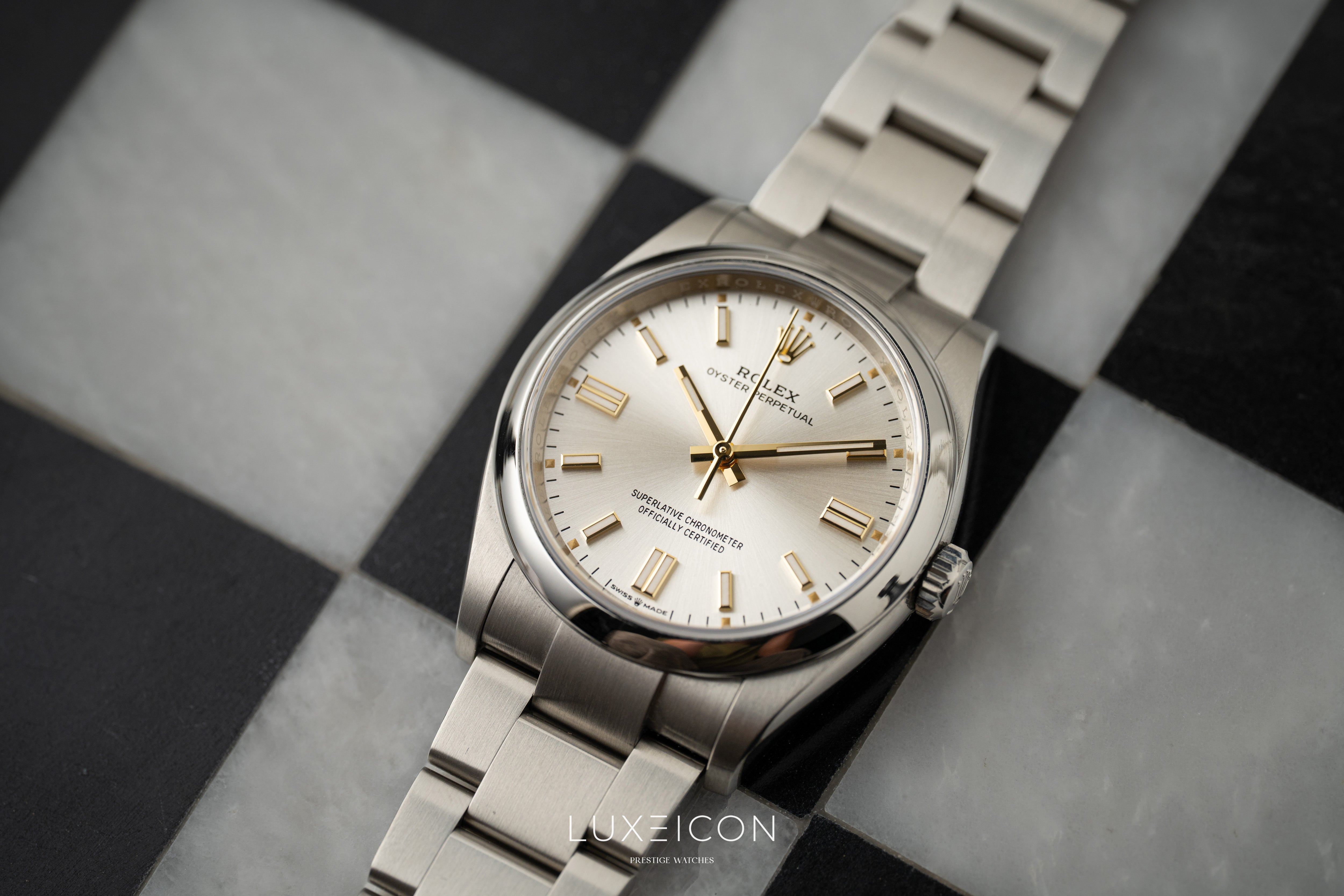 Rolex Oyster Perpetual 36 36mm Stainless Steel Smooth Bezel Silver Index Dial 126000 2024