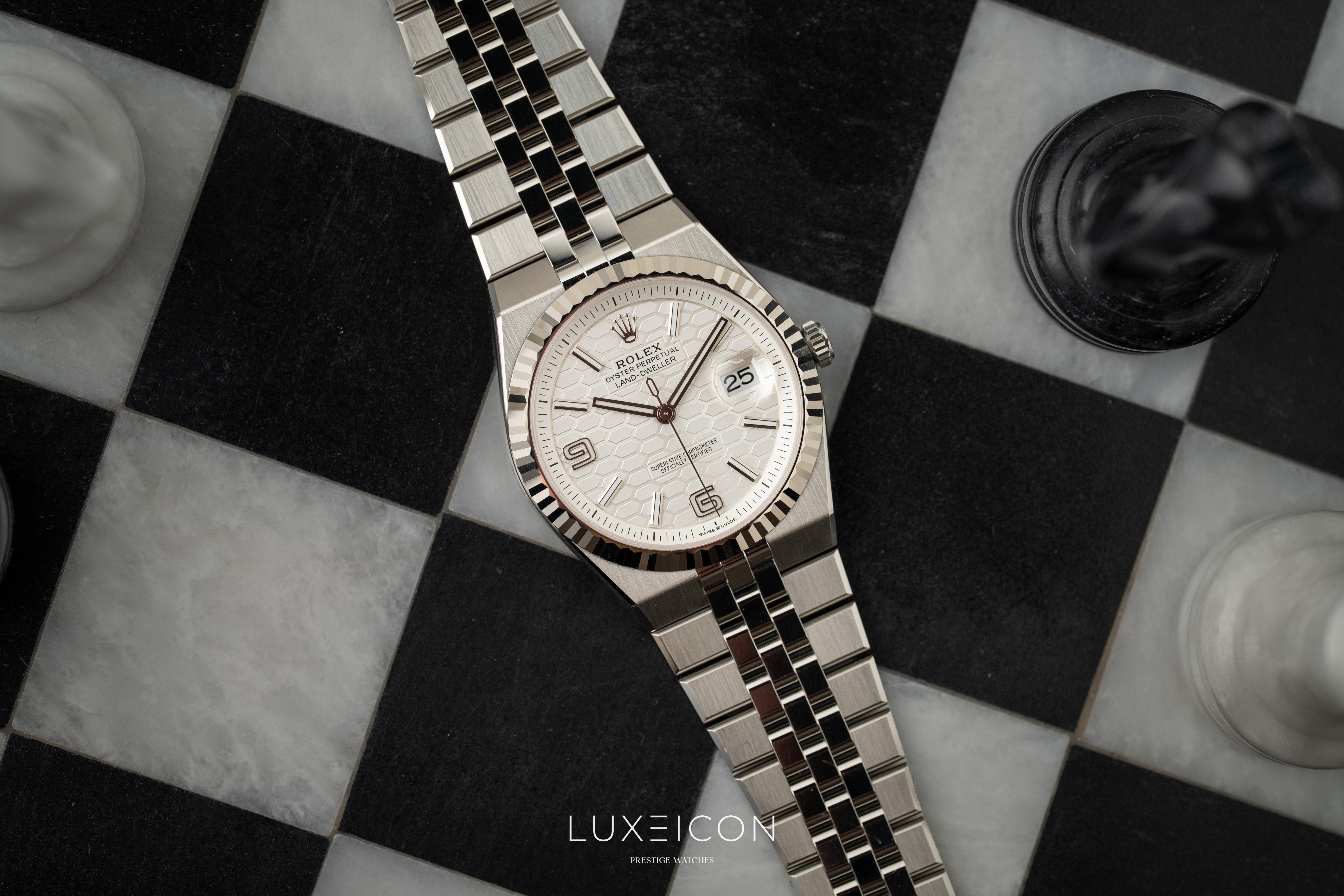 Rolex Land Dweller Oystersteel White Gold 40mm White Honeycomb Motif Dial 127334 2026