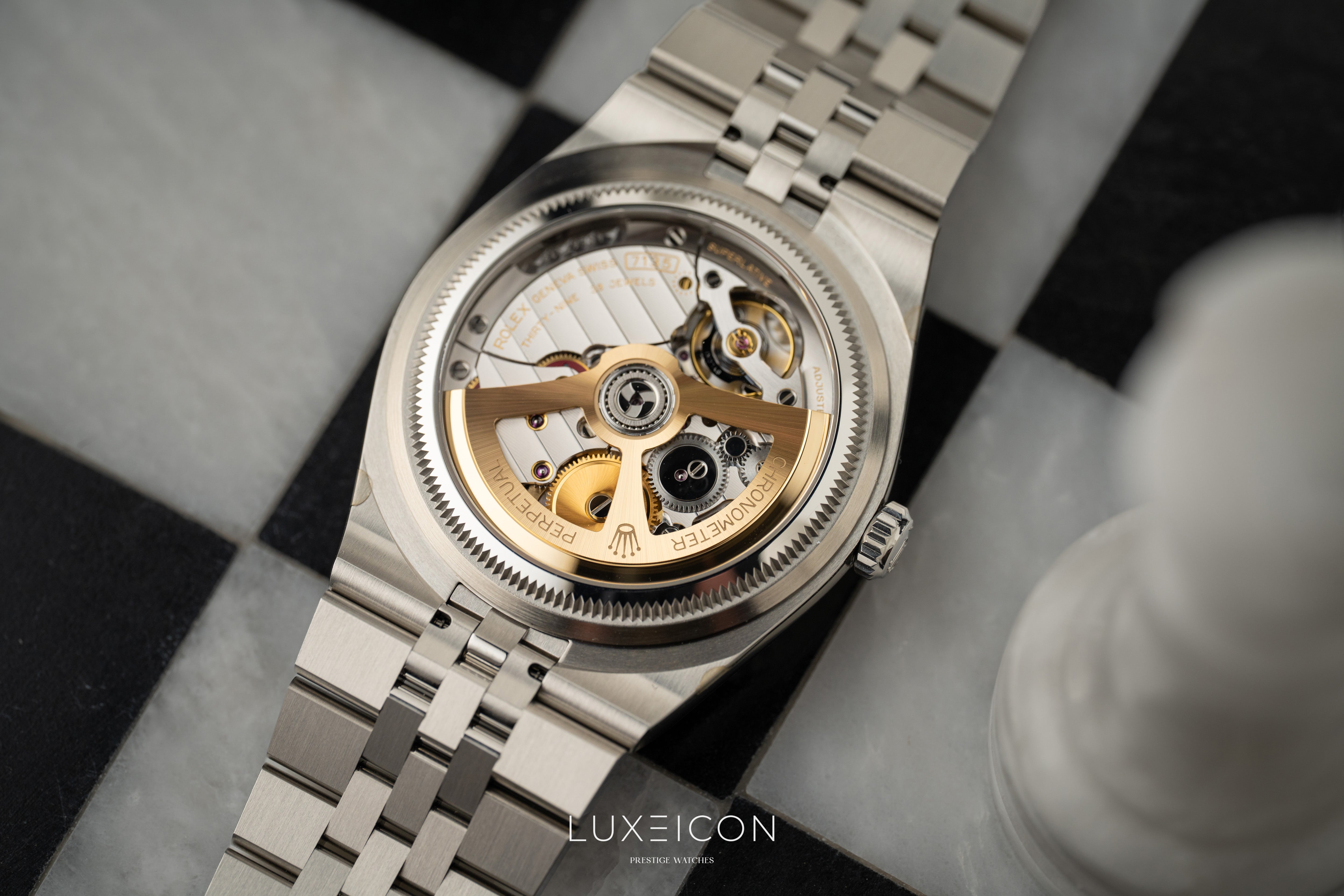 Rolex Land Dweller Oystersteel White Gold 40mm White Honeycomb Motif Dial 127334 2026