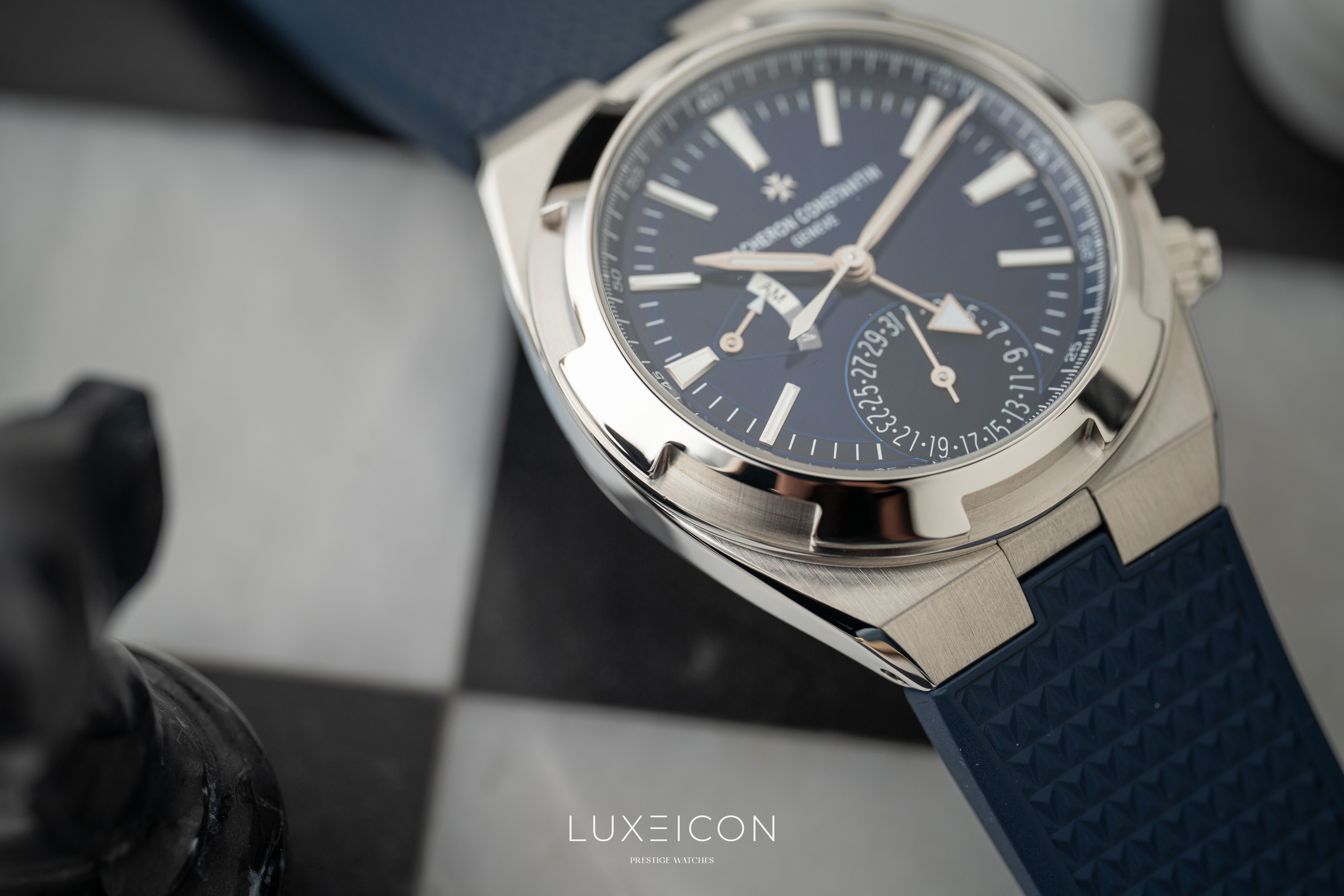 Vacheron Constantin Overseas Dual Time Blue Dial 41mm 7900V/110A-B334 2023