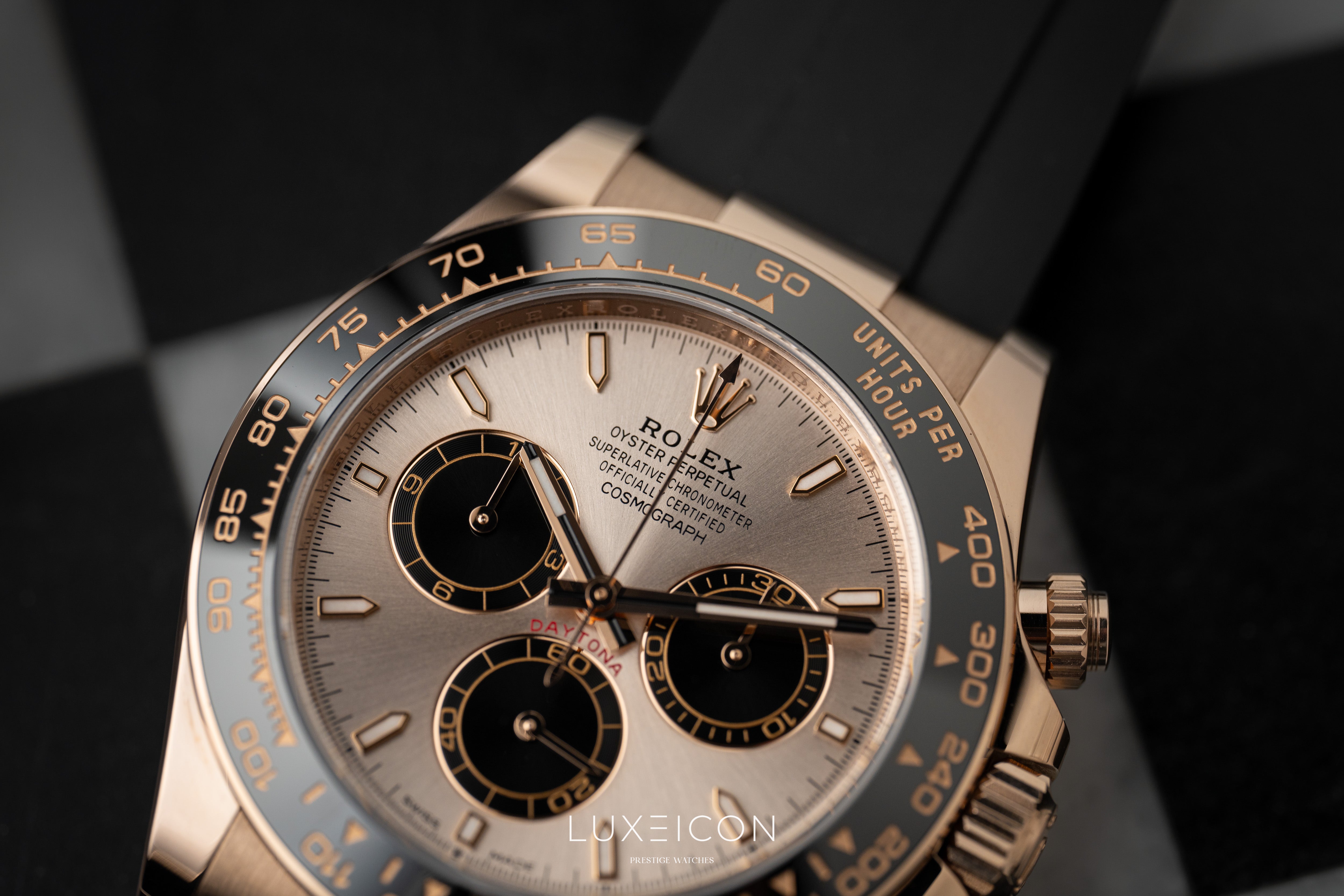 Rolex Cosmograph Daytona Everose Gold Oysterflex Sundust Dial 126515LN
