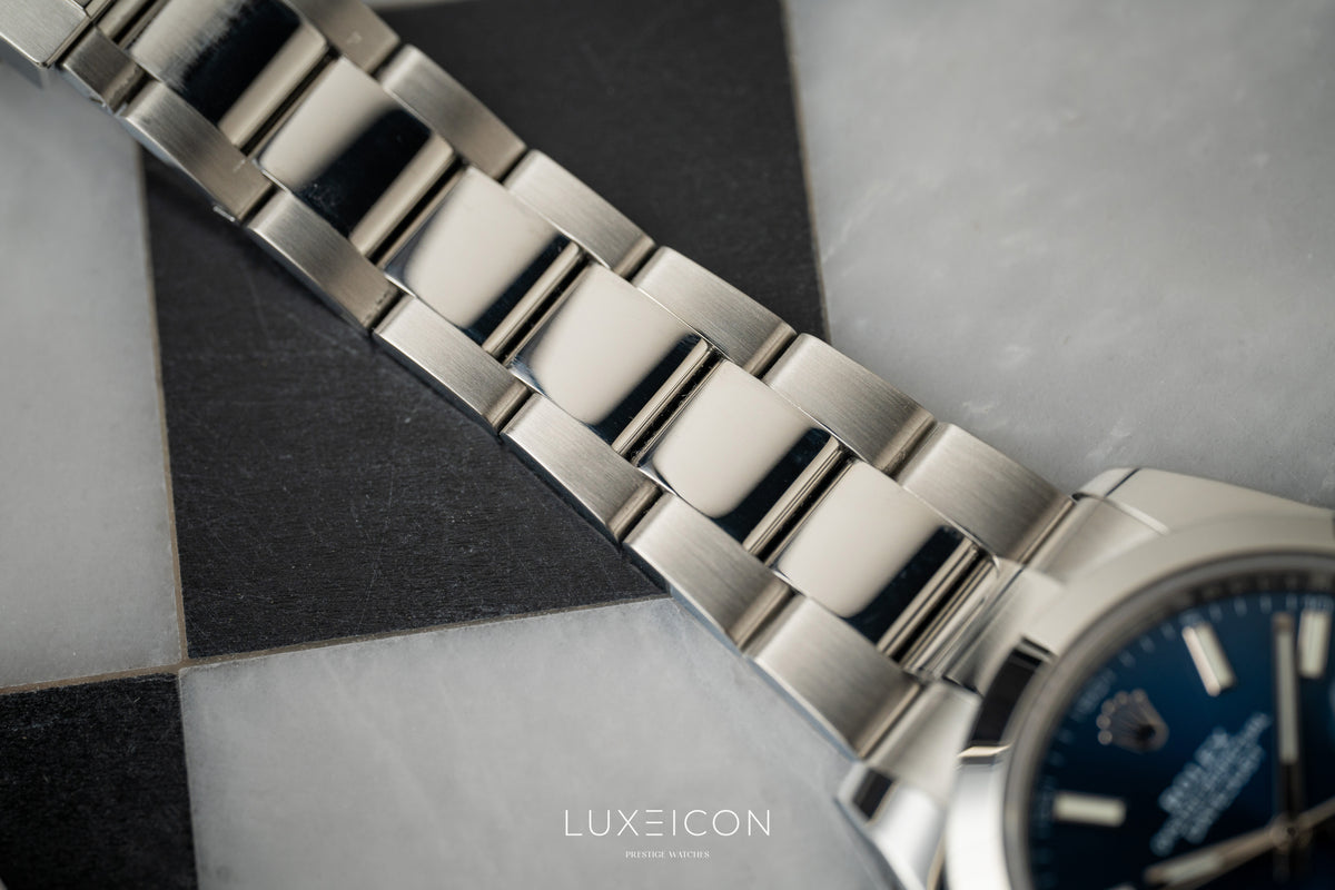 Rolex Datejust 41 Steel Bright Blue Dial Smooth Bezel on Oyster 126300 2023