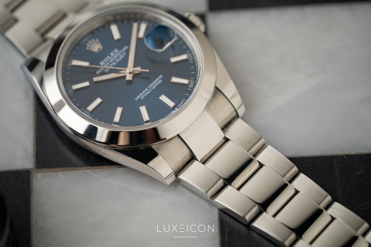Rolex Datejust 41 Steel Bright Blue Dial Smooth Bezel on Oyster 126300 2023