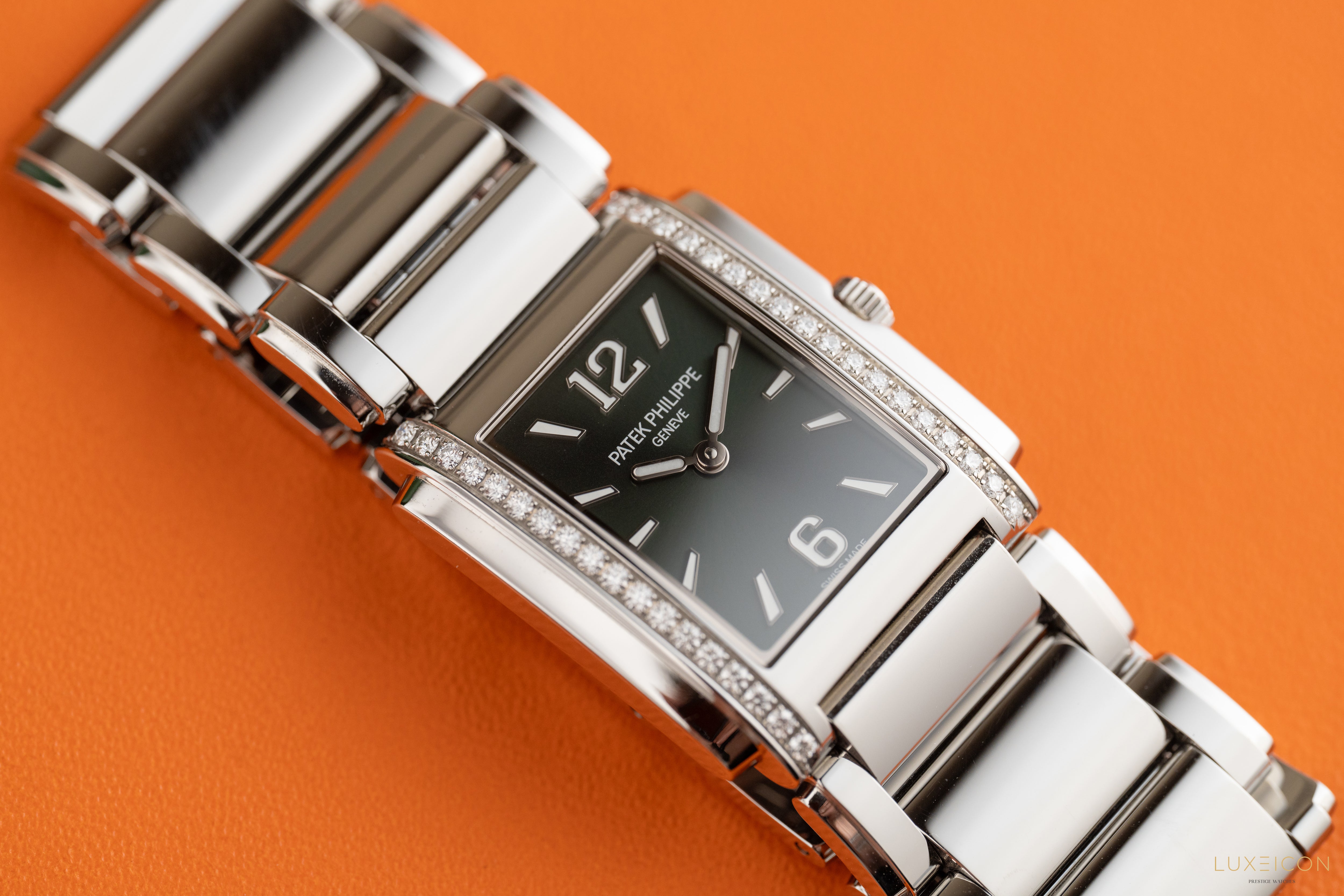 Patek Philippe Twenty~4 Stainless Steel 4910/1200A-011 2023