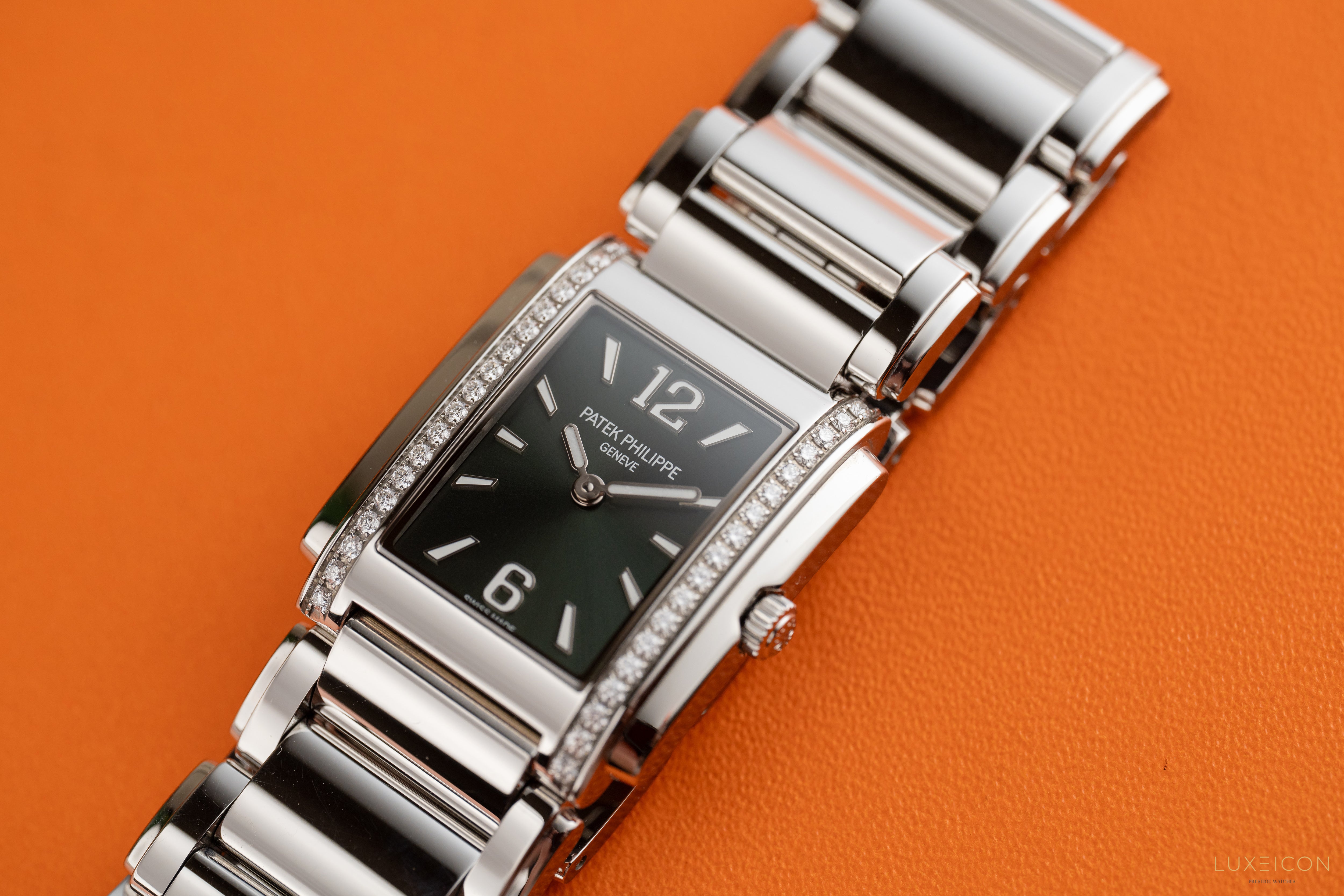 Patek Philippe Twenty~4 Stainless Steel 4910/1200A-011 2023