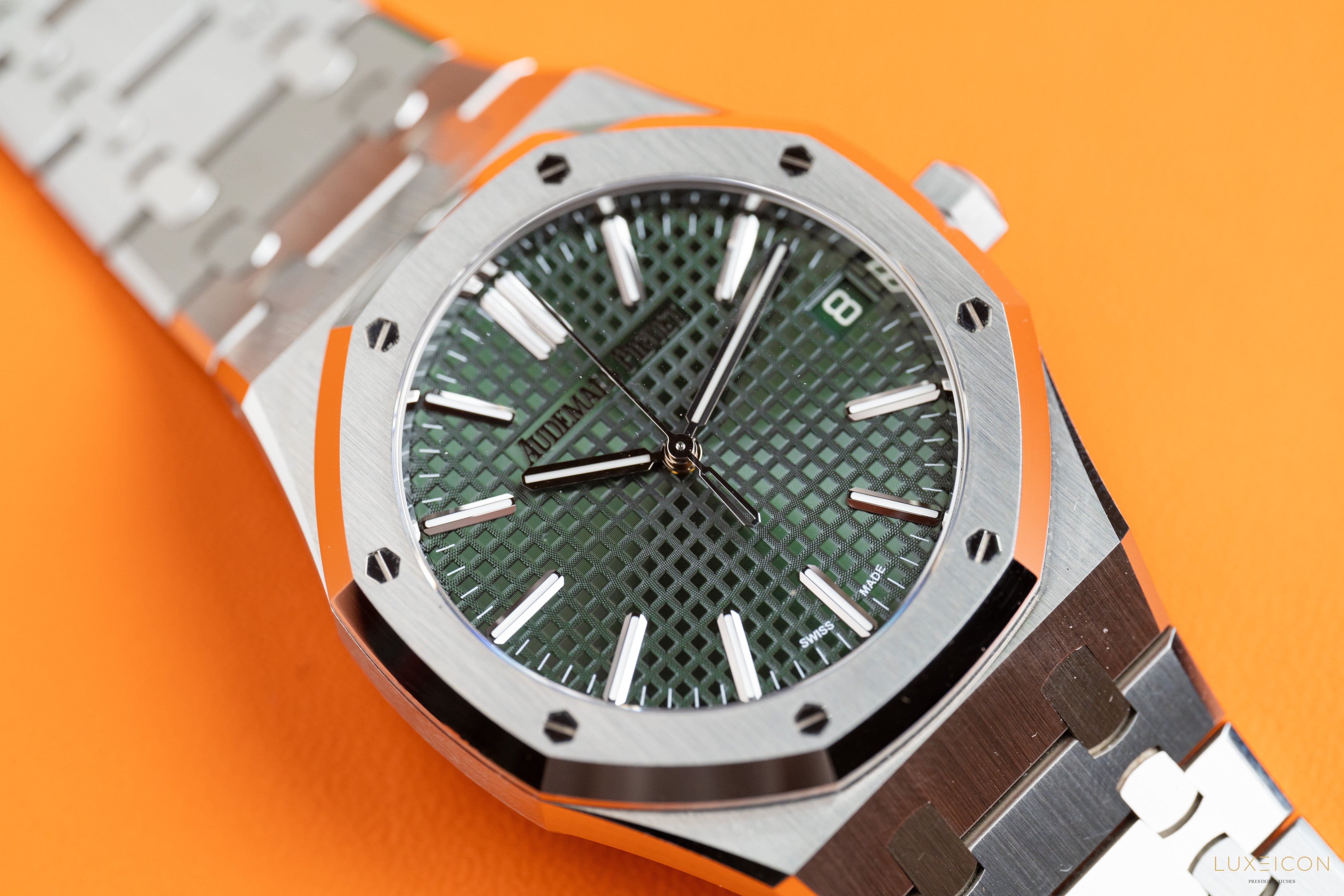 Audemars Piguet Royal Oak 41mm 15510ST Stainless Steel Green Dial 2023