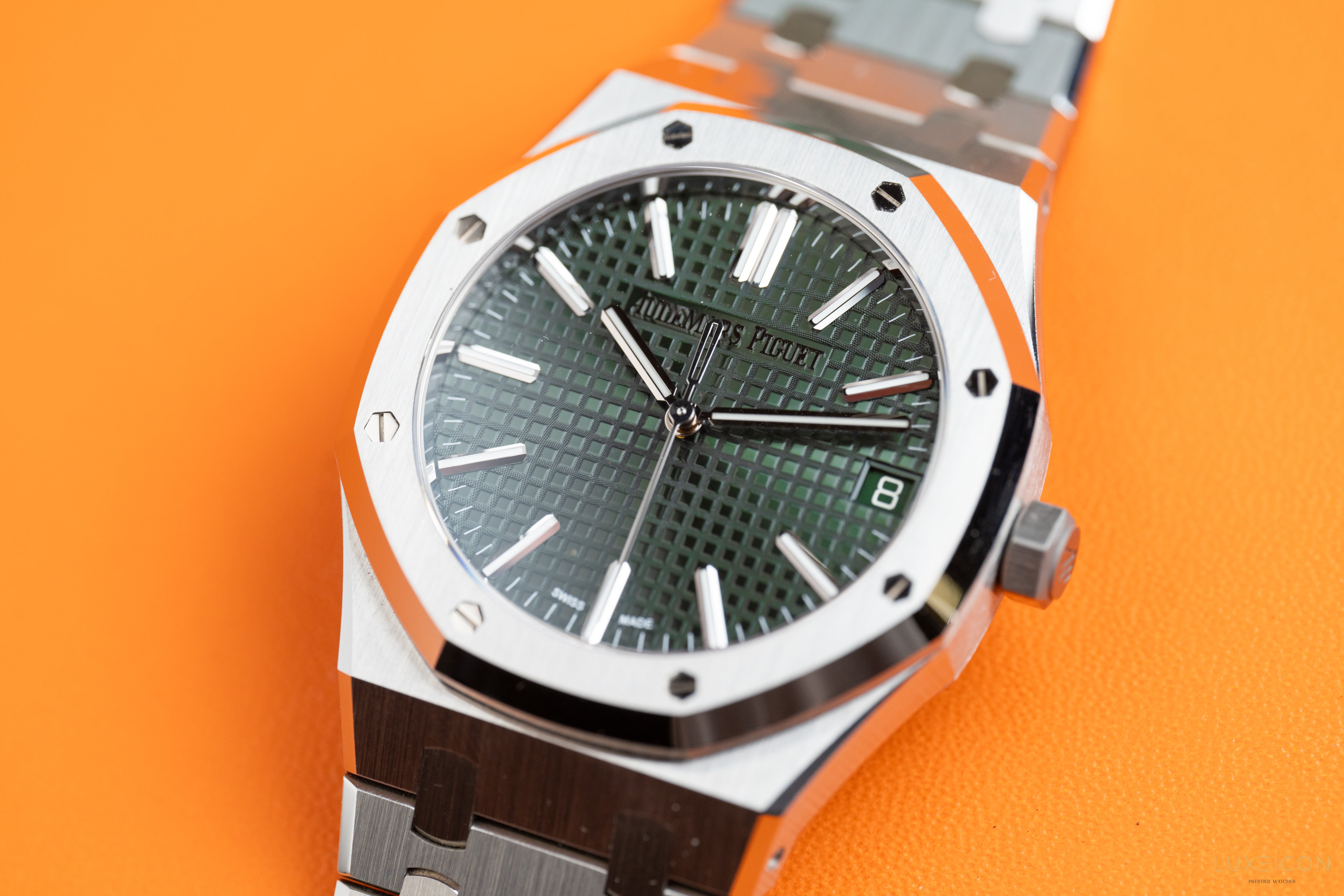 Audemars Piguet Royal Oak 41mm 15510ST Stainless Steel Green Dial 2023