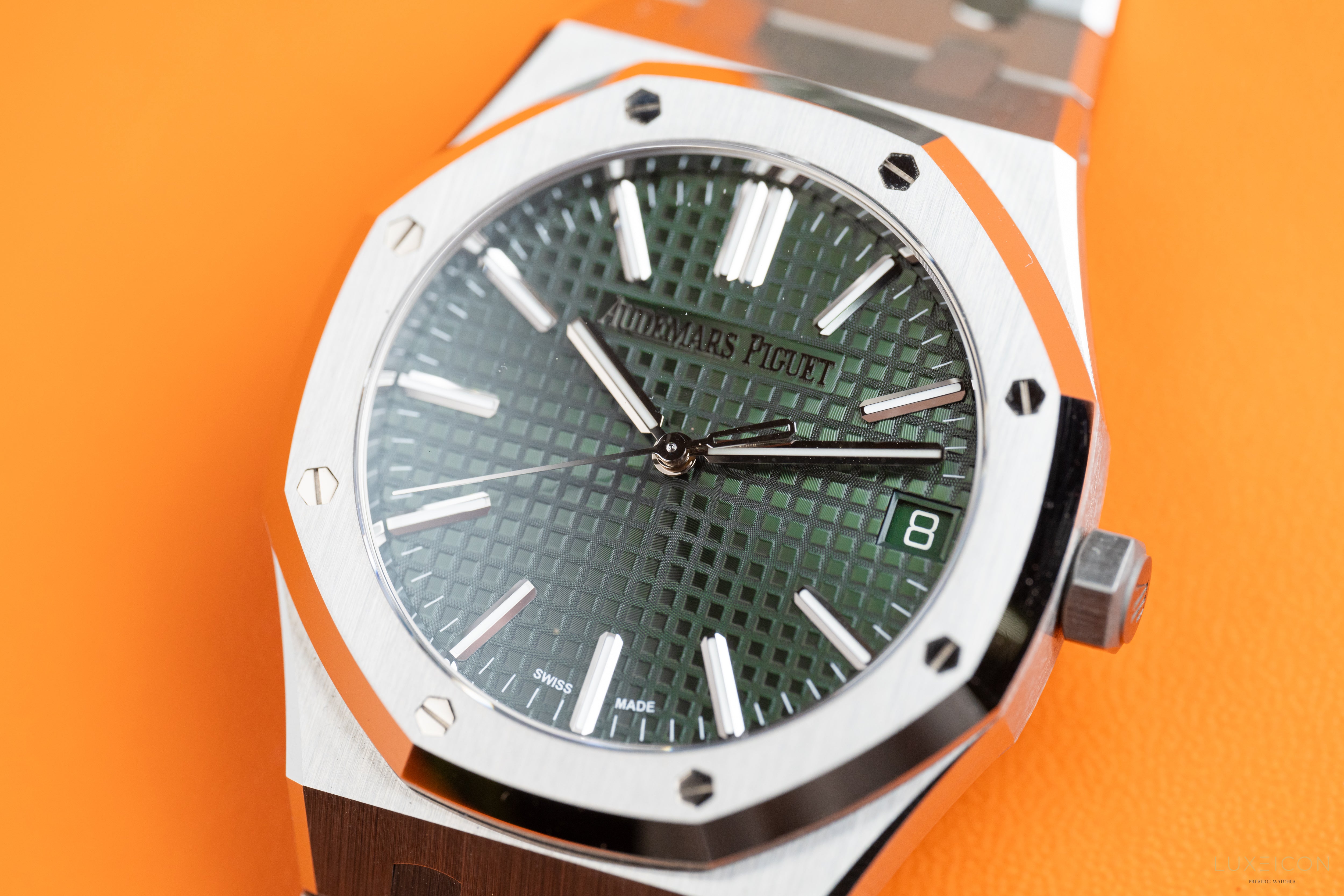 Audemars Piguet Royal Oak 41mm 15510ST Stainless Steel Green Dial 2023