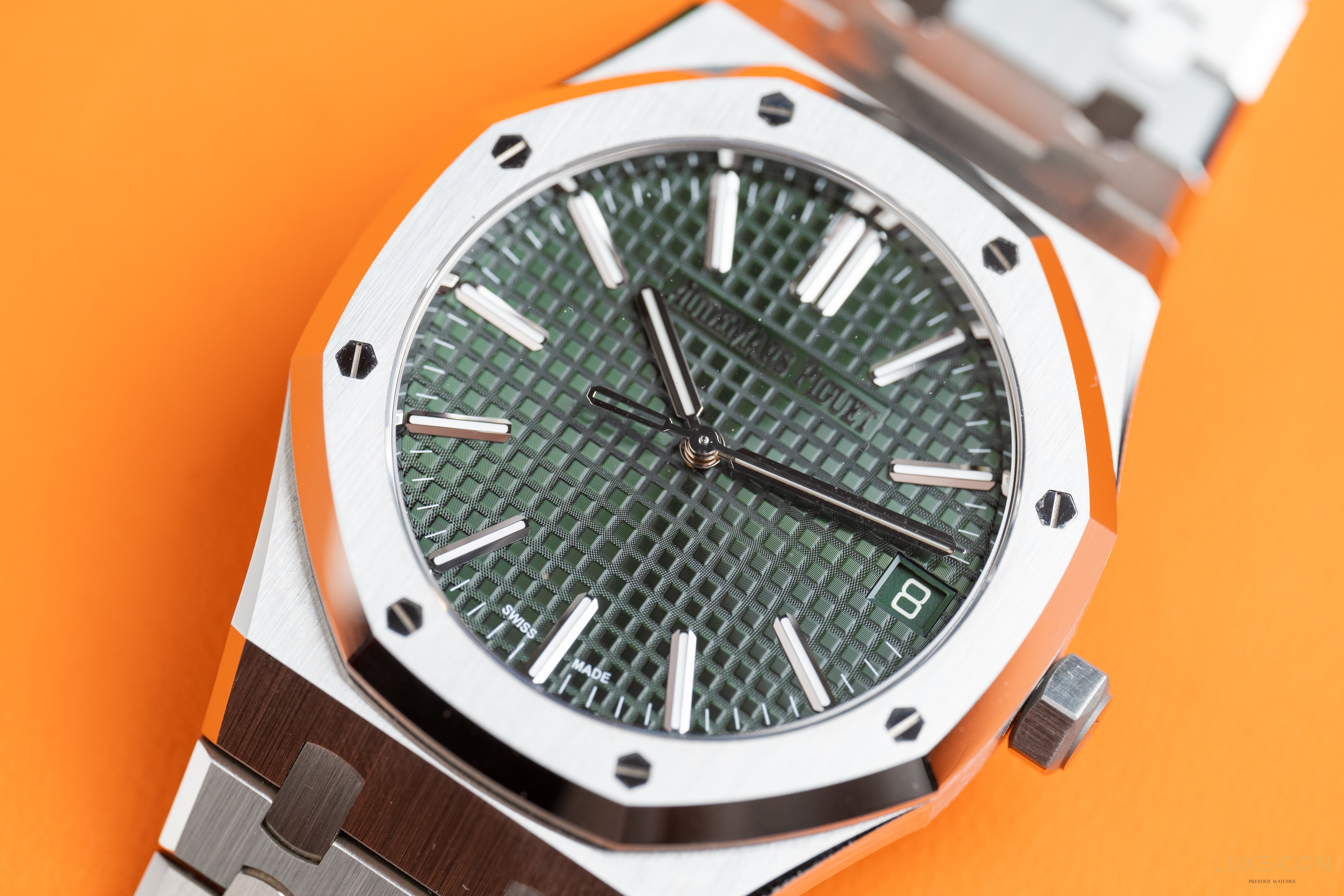 Audemars Piguet Royal Oak 41mm 15510ST Stainless Steel Green Dial 2023