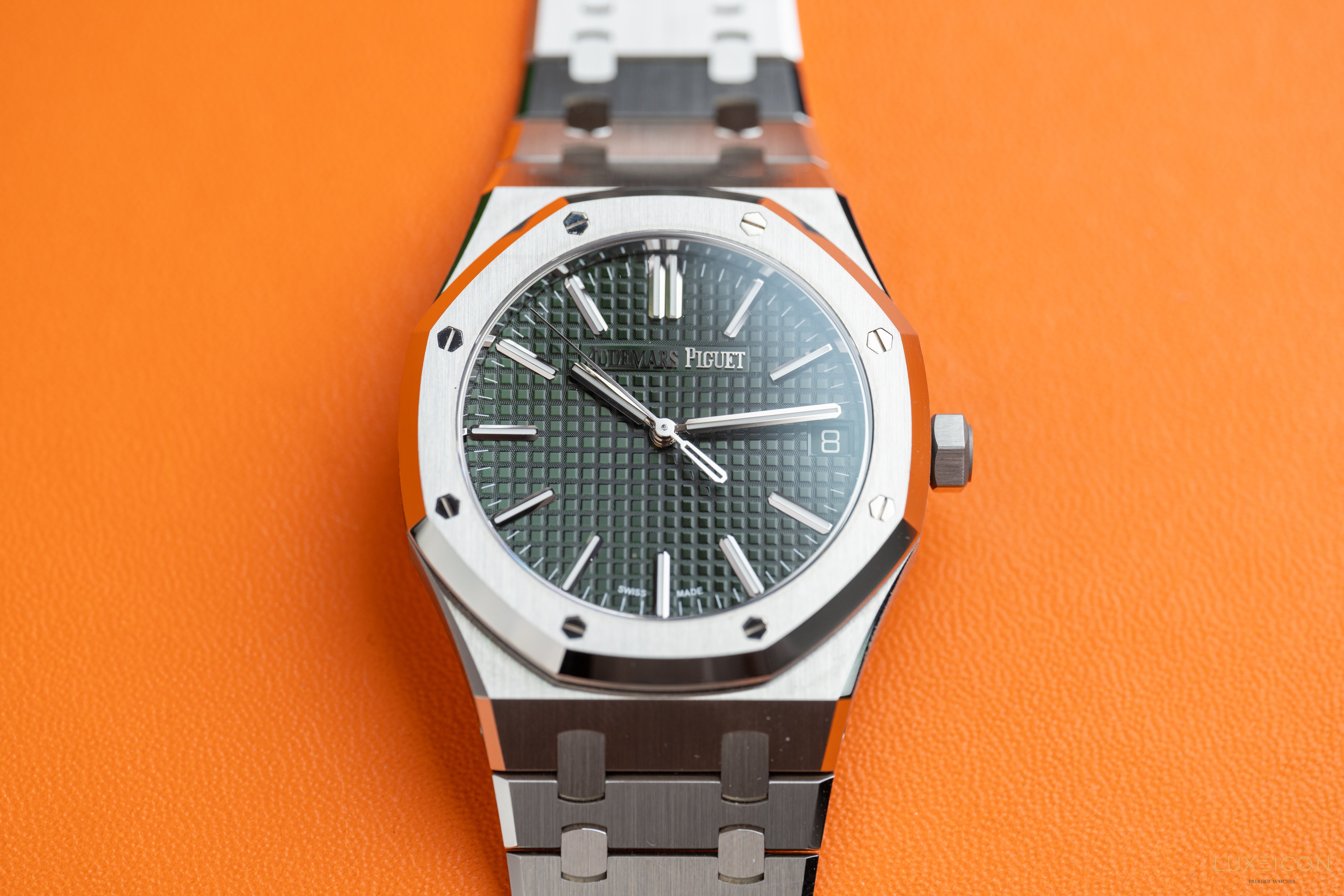 Audemars Piguet Royal Oak 41mm 15510ST Stainless Steel Green Dial 2023