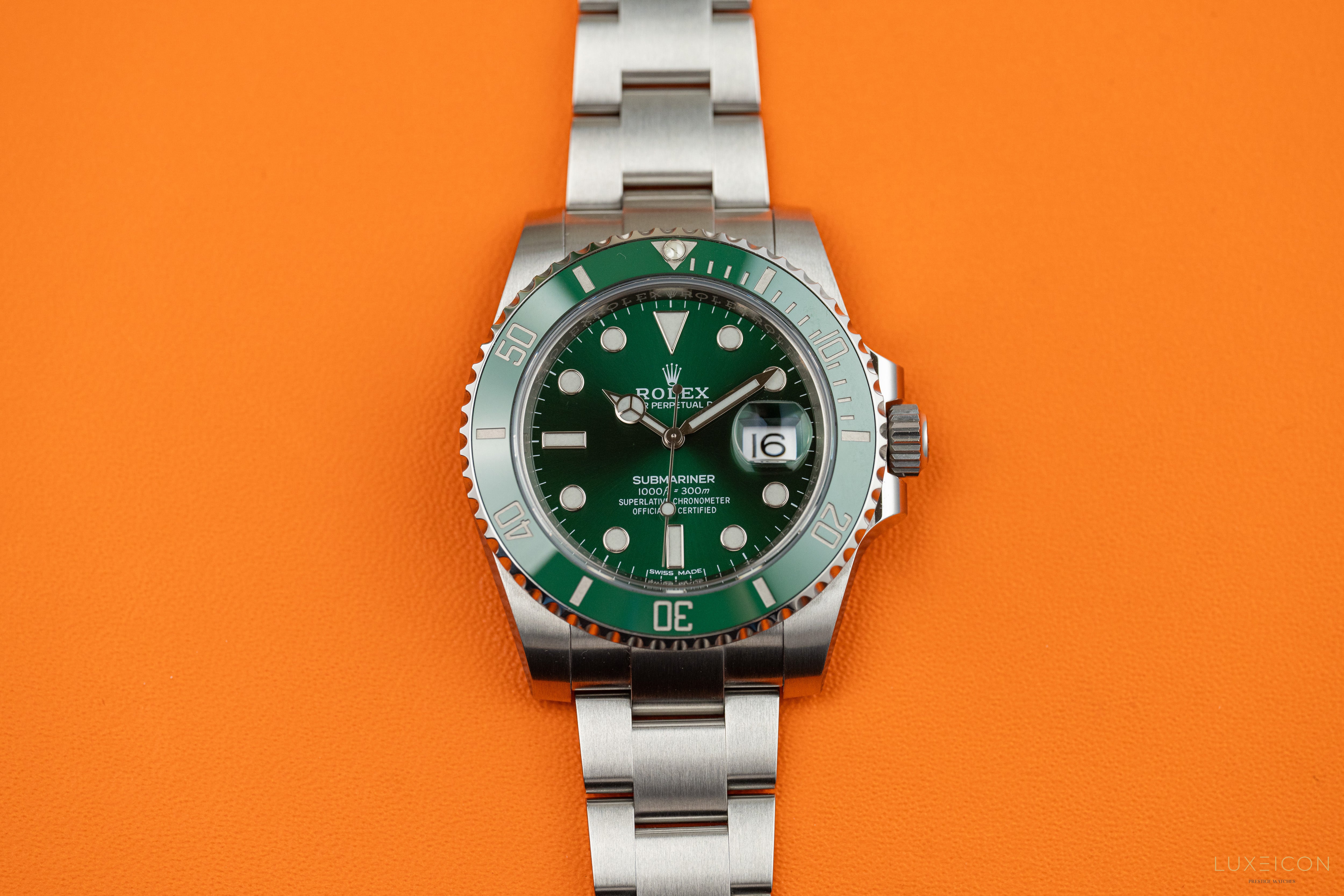 Rolex Submariner Date HULK Stainless Steel Green Ceramic 40mm Watch 116610 LV 2019