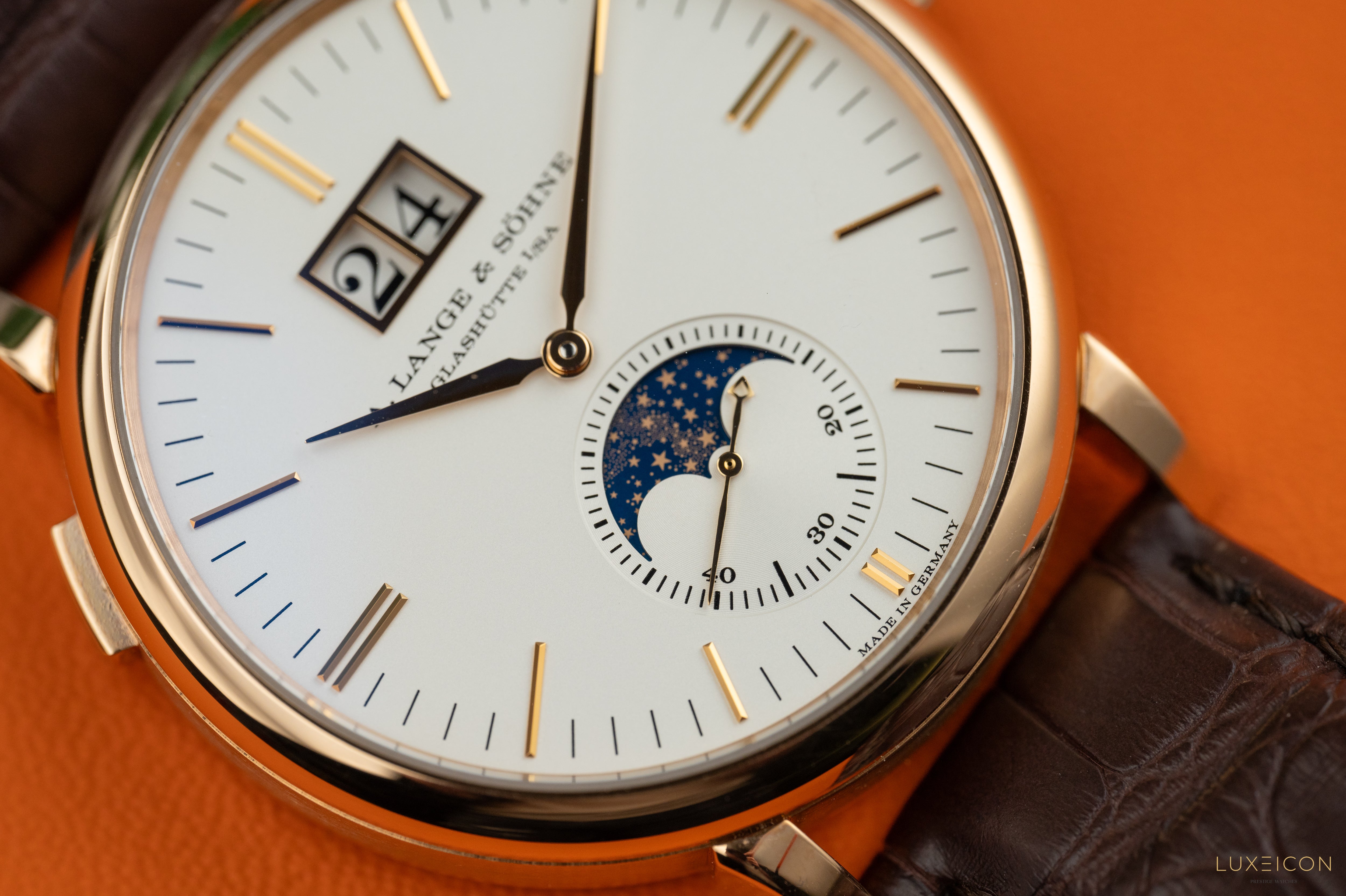 A. Lange & Söhne Saxonia Moonphase Rose Gold Silver Dial Mens Watch 384.032 2022