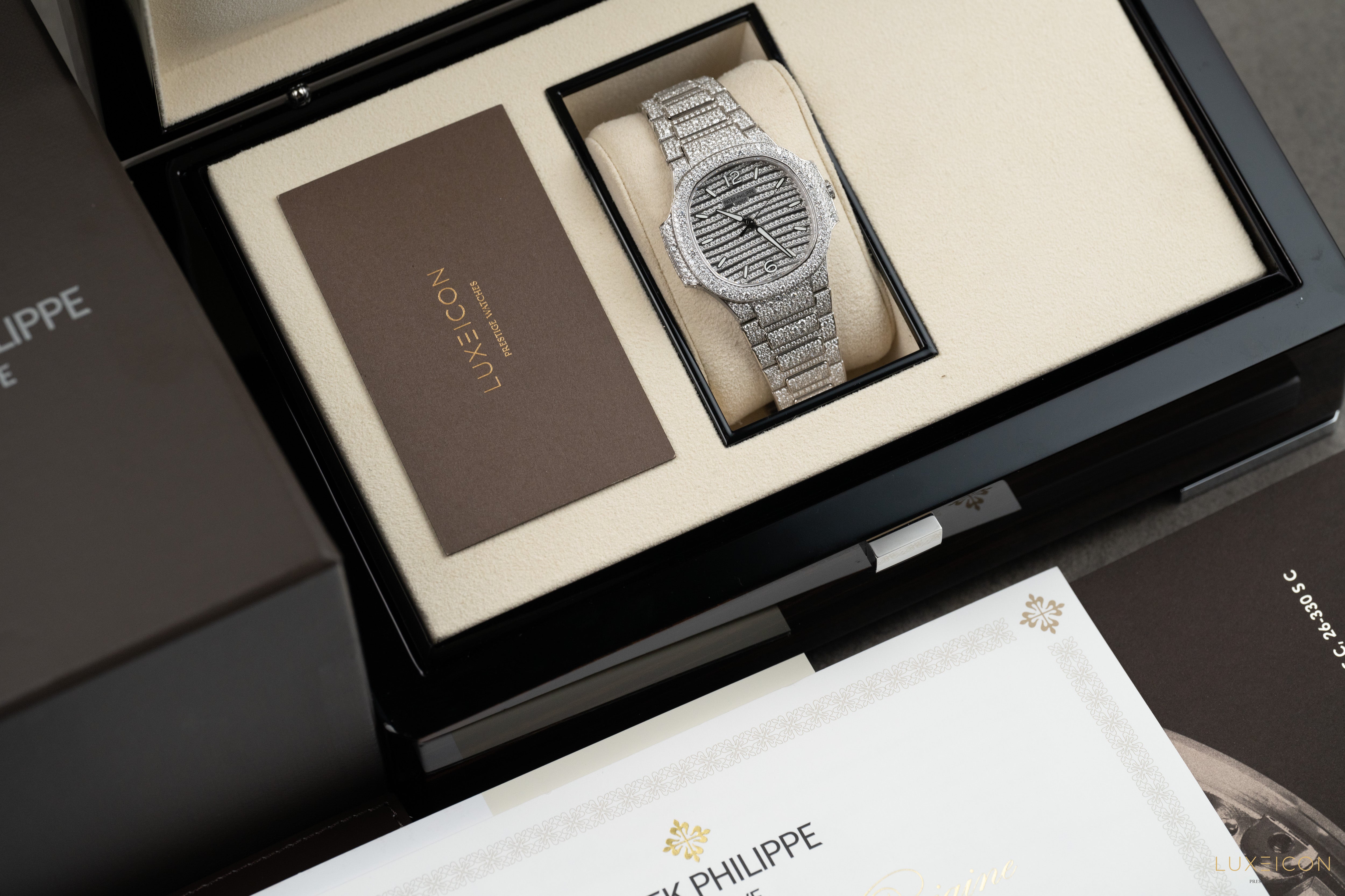 Patek Philippe Nautilus White Gold Diamond Dial 7118/1450G-001 2024