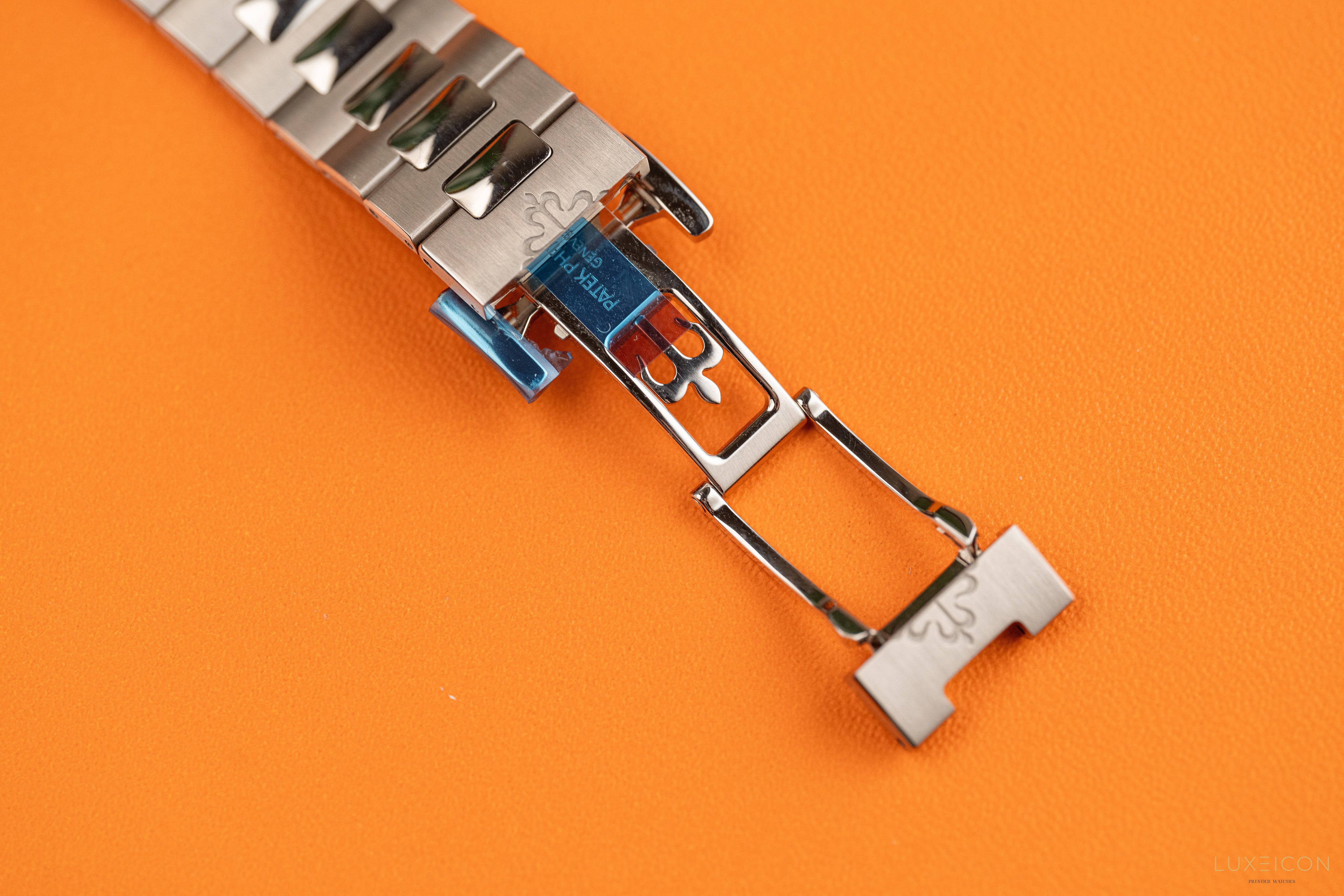 Patek Philippe Nautilus Perpetual Calendar White Gold 5740/1G-001 2023