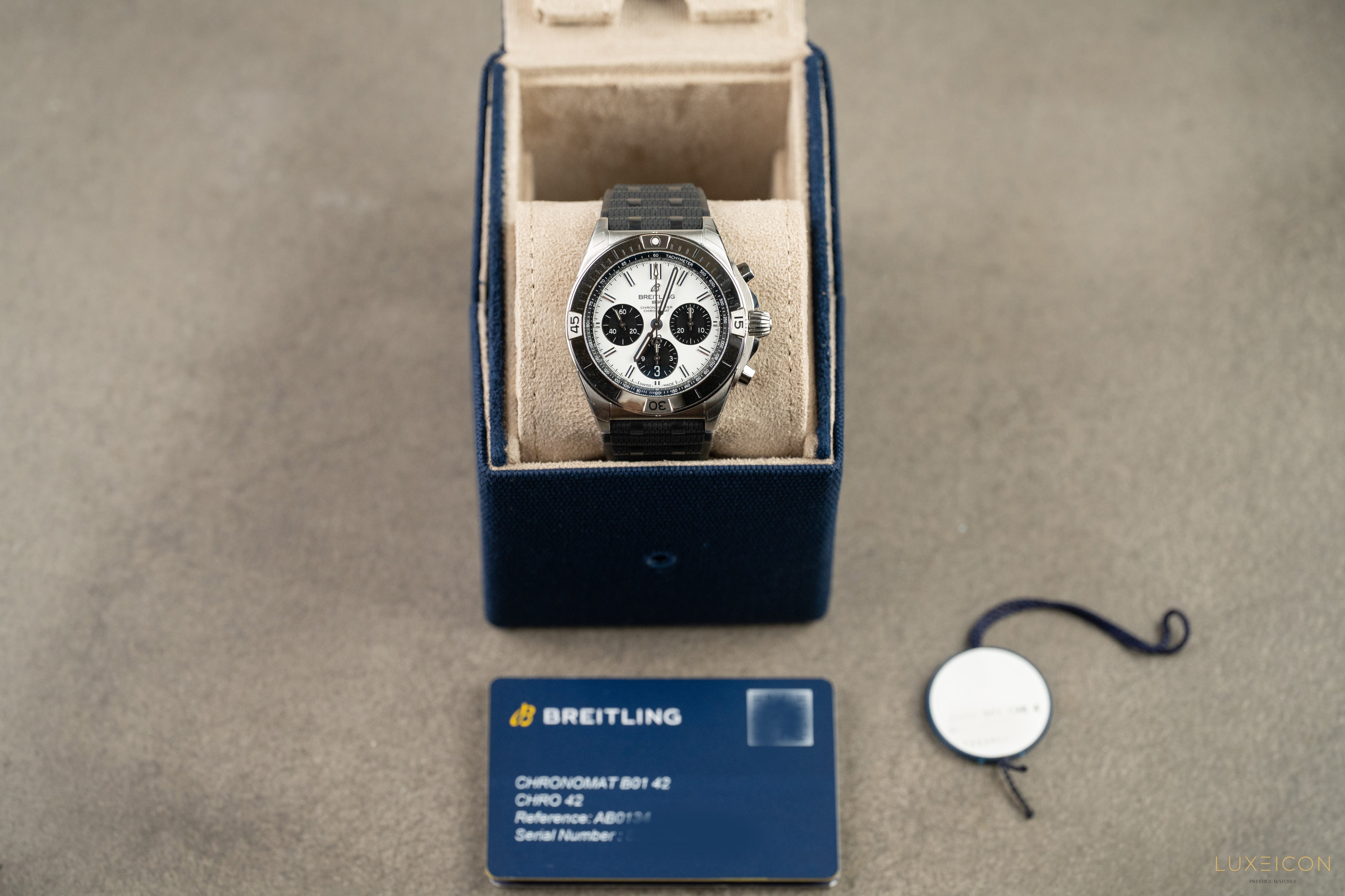 Breitling Chronomat 42 AB0134101G1S2 - Chronomat B01 42mm