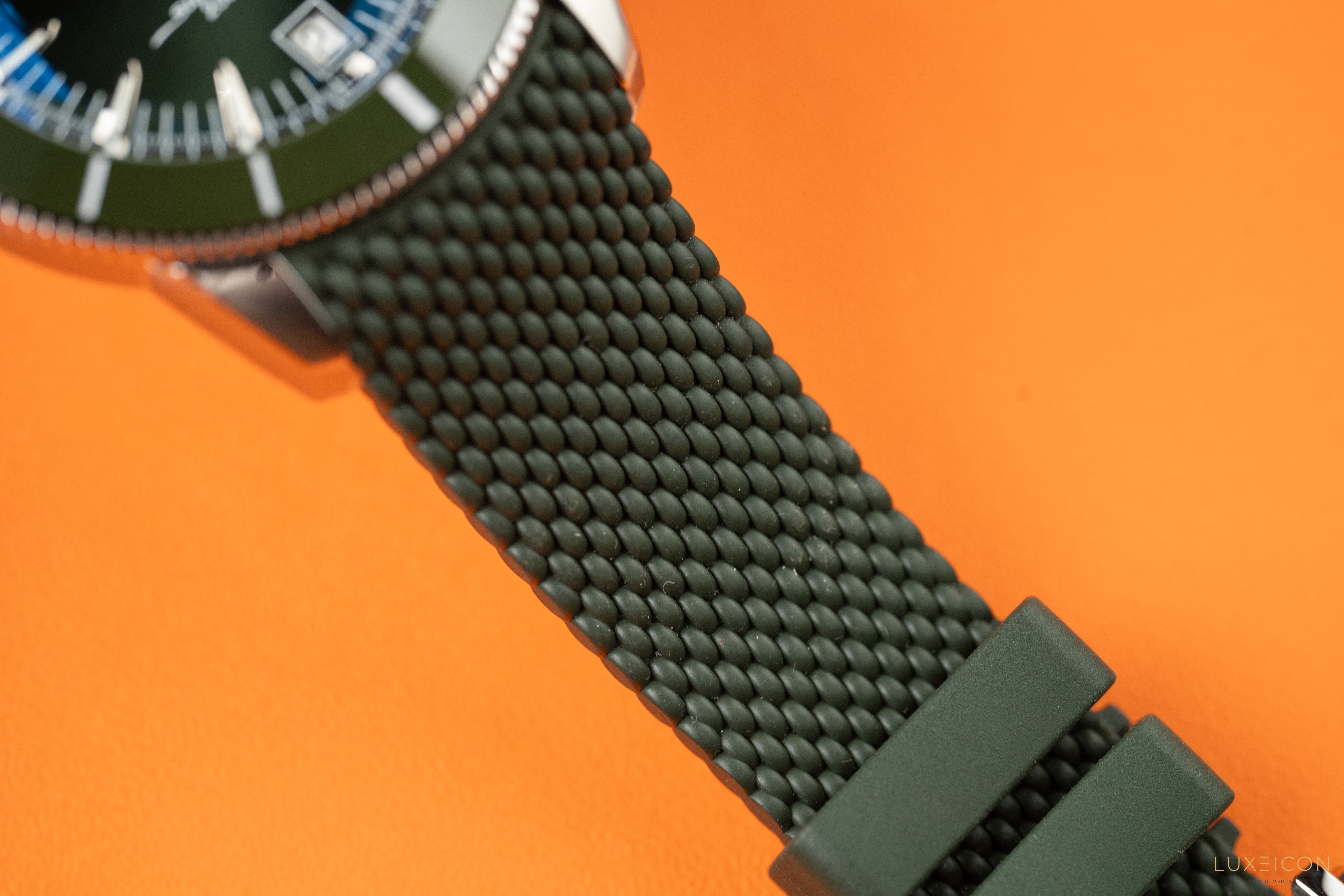 Breitling Super Ocean Heritage Culture Series B31 Green Dial AB3111361 2025