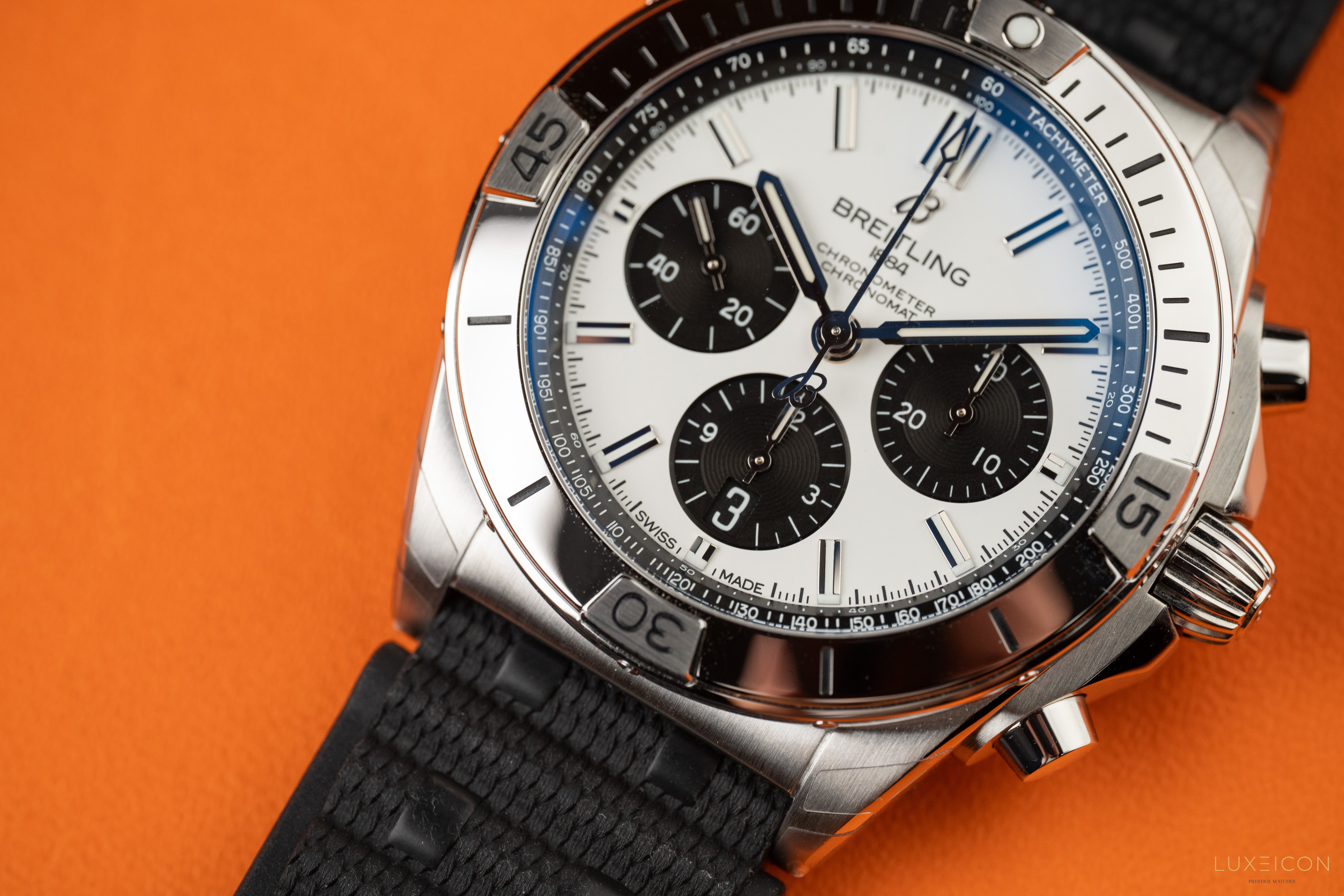 Breitling Chronomat 42 AB0134101G1S2 - Chronomat B01 42mm