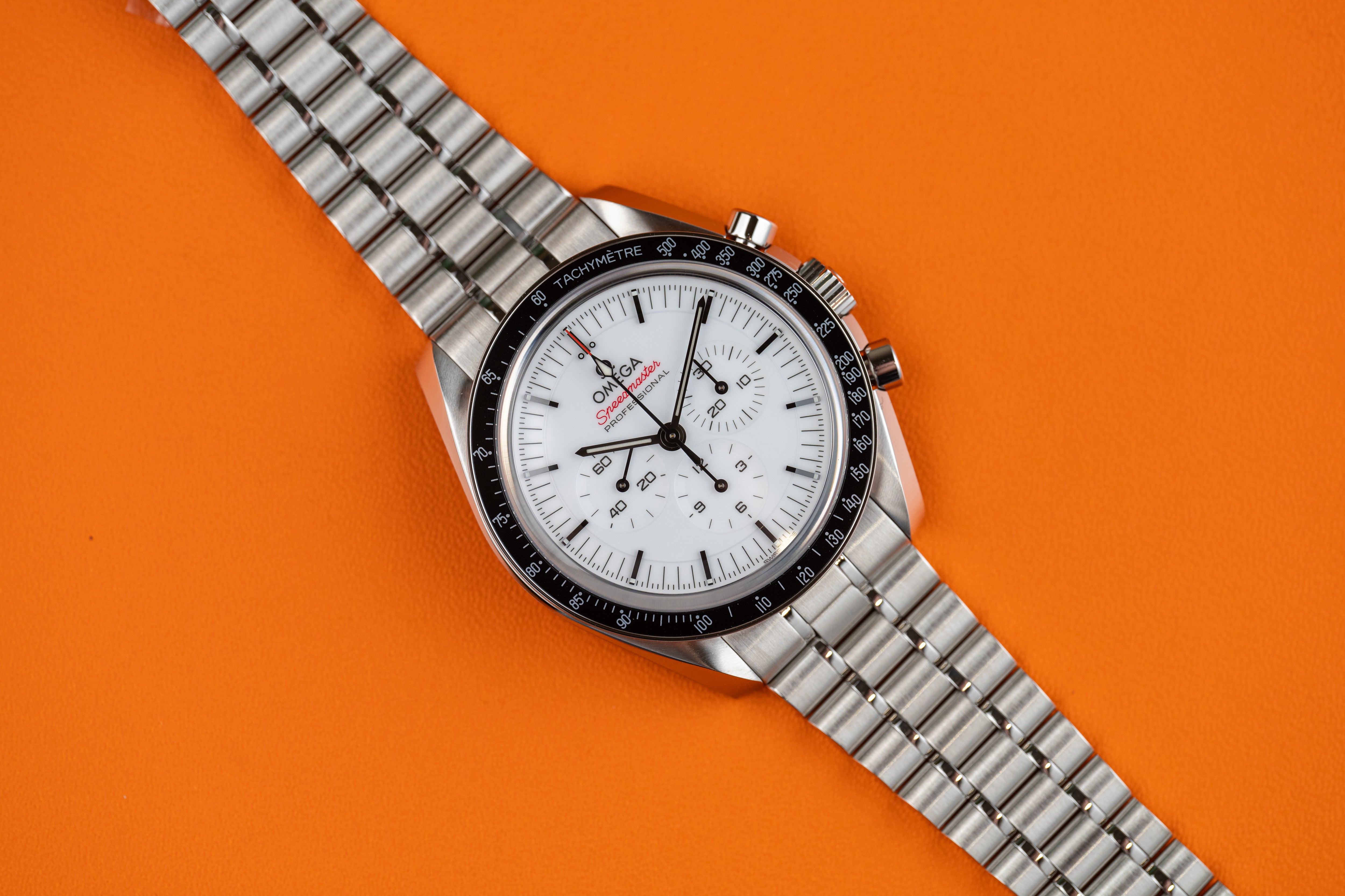 Omega Speedmaster Professional Moonwatch White 42mm 310.30.42.50.04.001