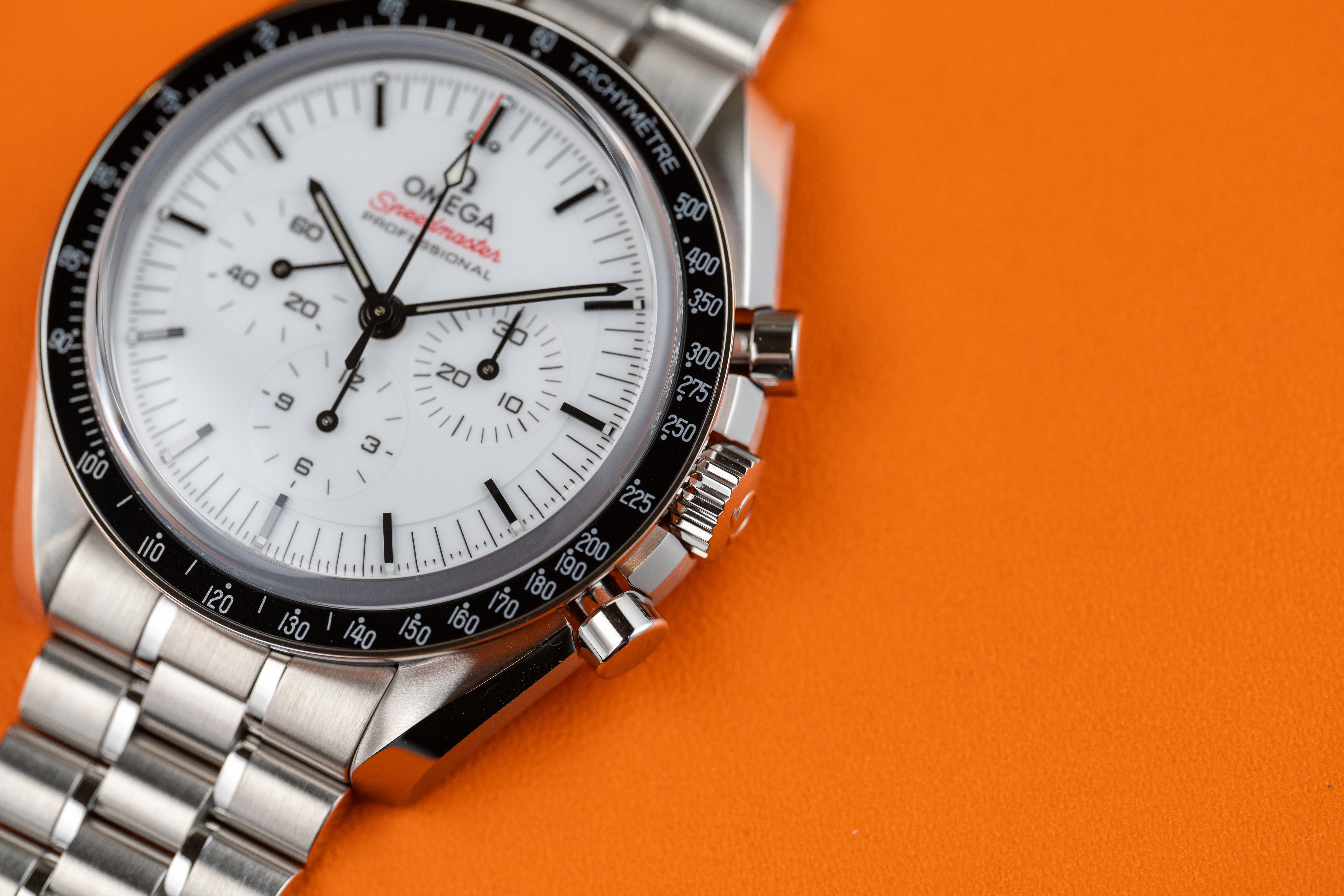 Omega Speedmaster Professional Moonwatch White 42mm 310.30.42.50.04.001