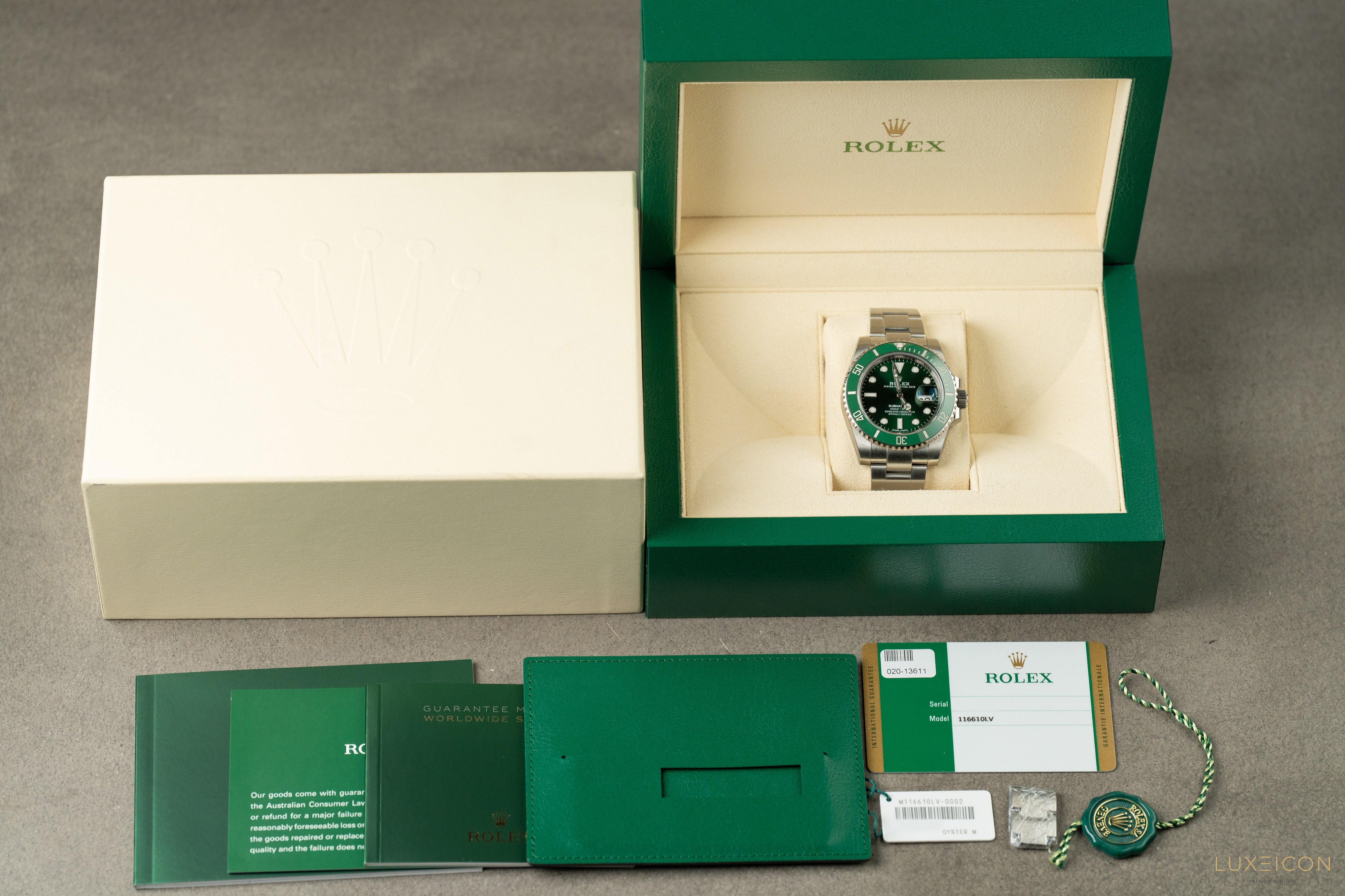 Rolex Submariner Date HULK Stainless Steel Green Ceramic 40mm Watch 116610 LV 2019