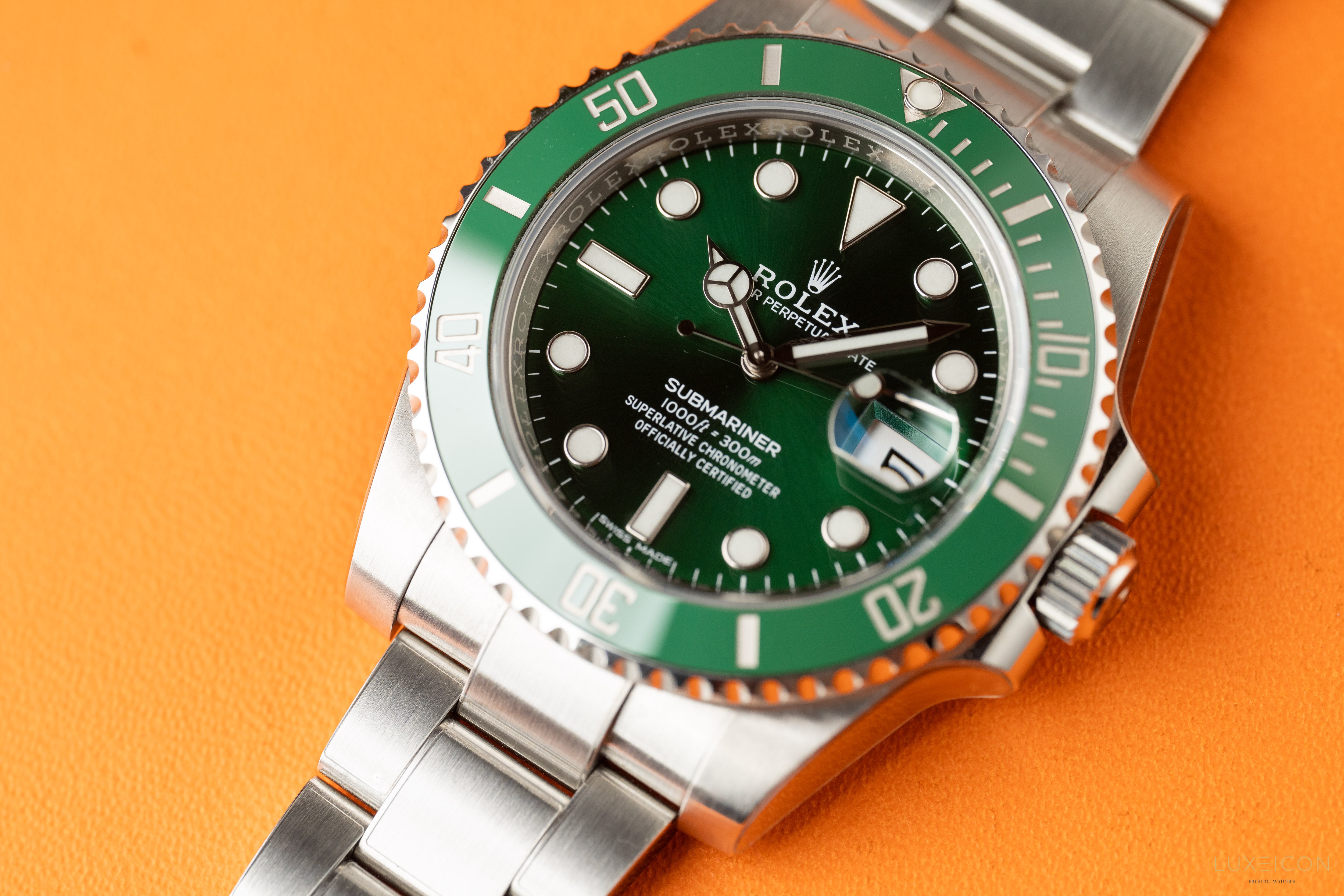 Rolex Submariner Date HULK Stainless Steel Green Ceramic 40mm Watch 116610 LV 2019