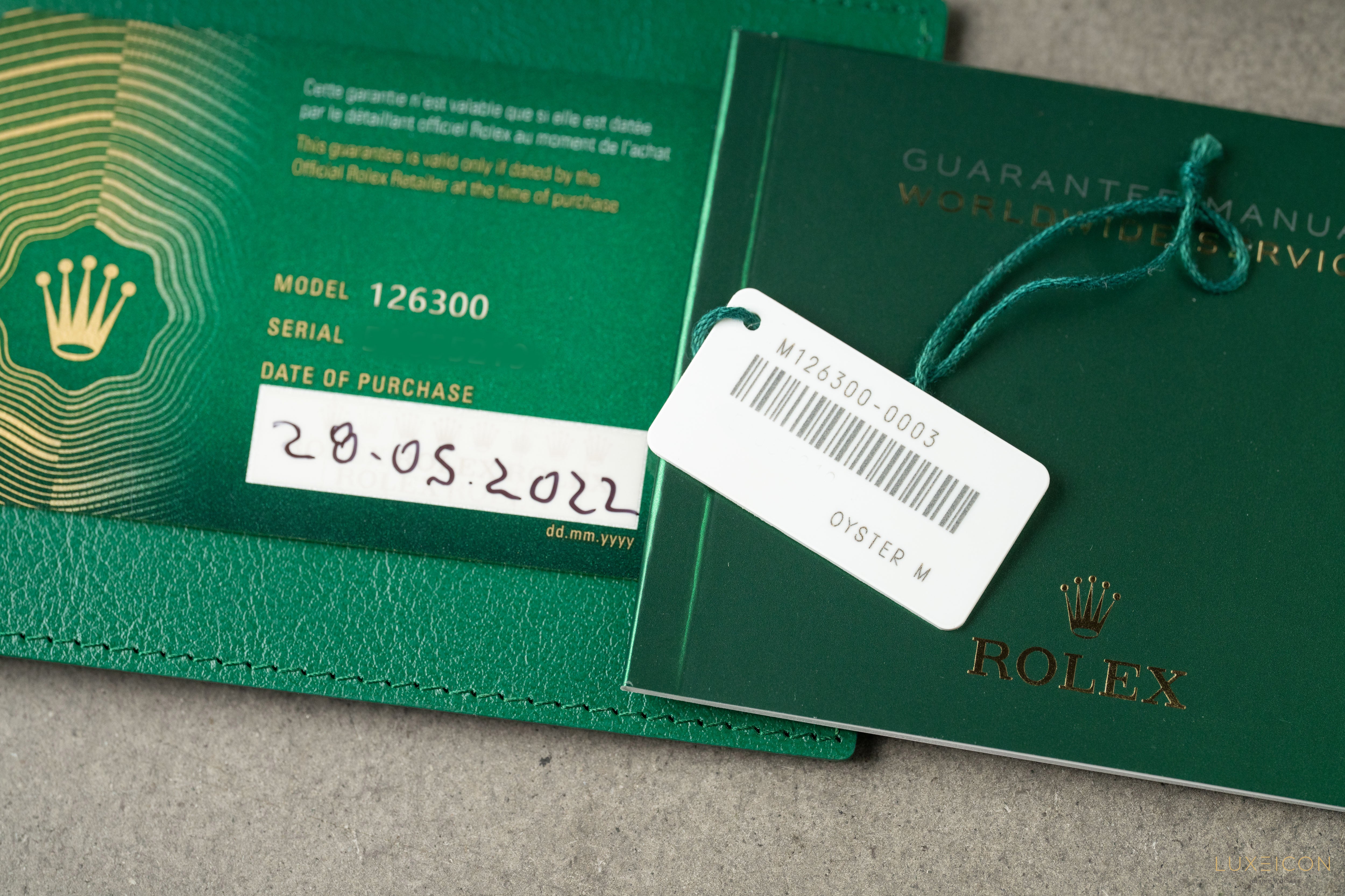 Rolex Datejust 41mm Stainless Steel Silver Index Dial &amp; Smooth Bezel 126300 2022