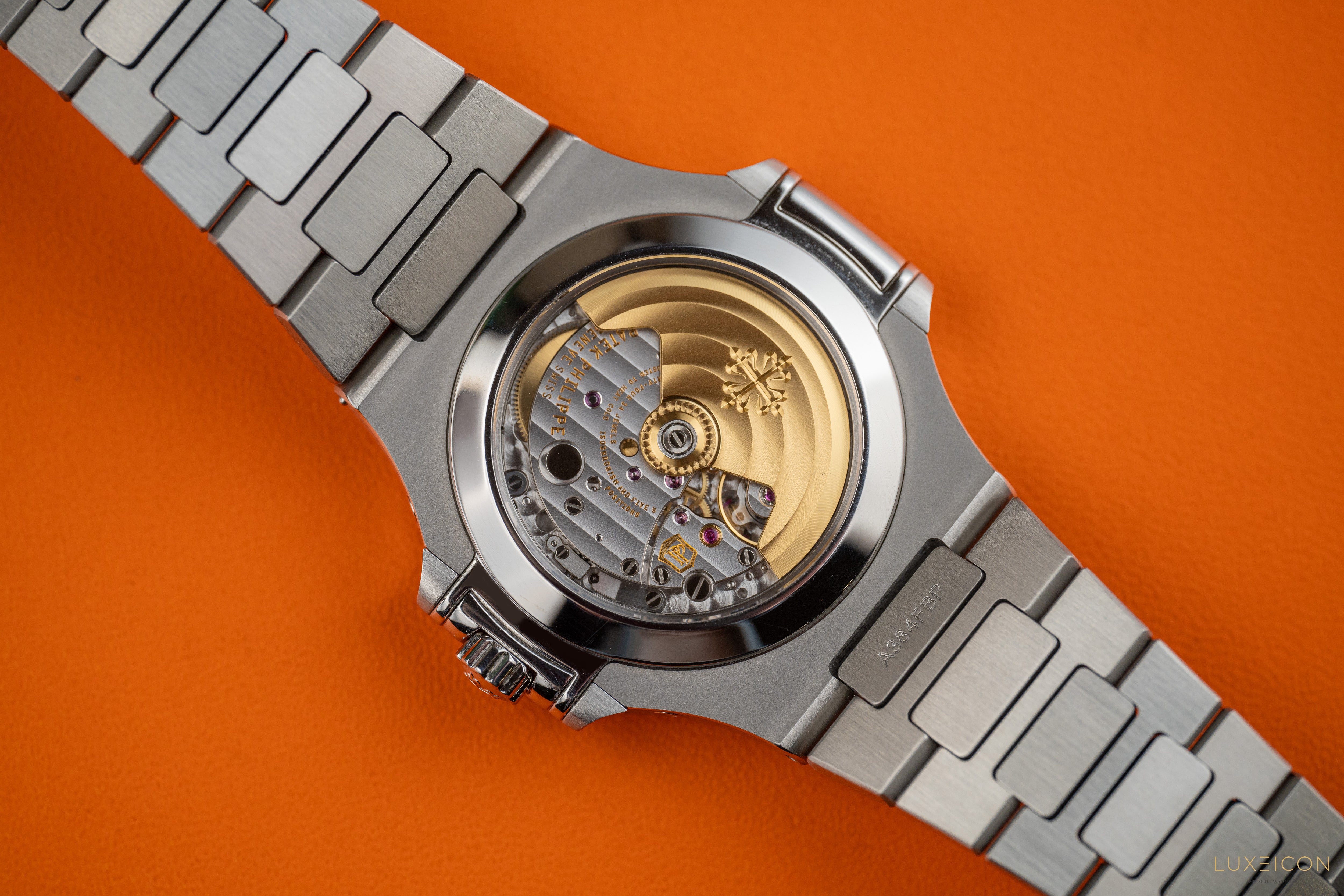 Patek Philippe Nautilus 40mm Stainless Steel 5726A-001 Grey dial